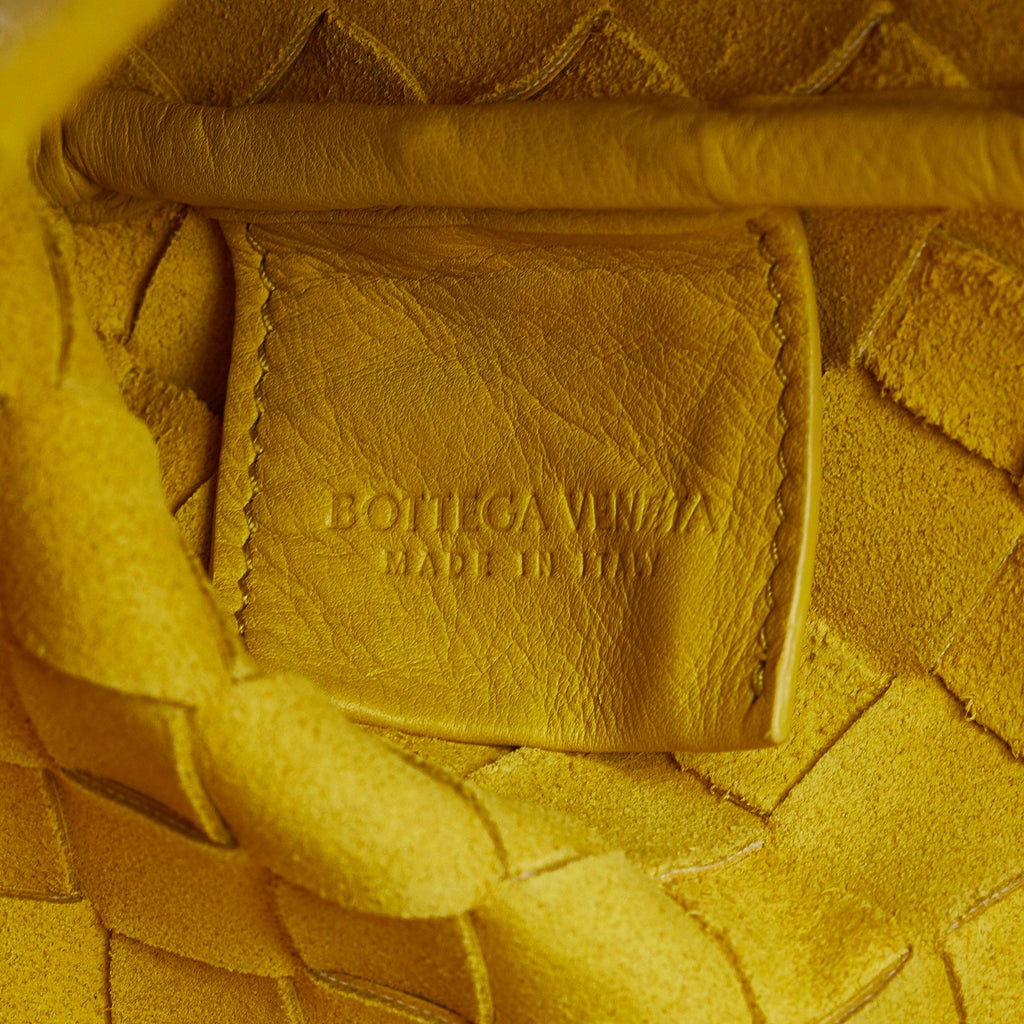 Bottega Veneta Intrecciato Duo Crossbody Bag (SHG-ox308L)