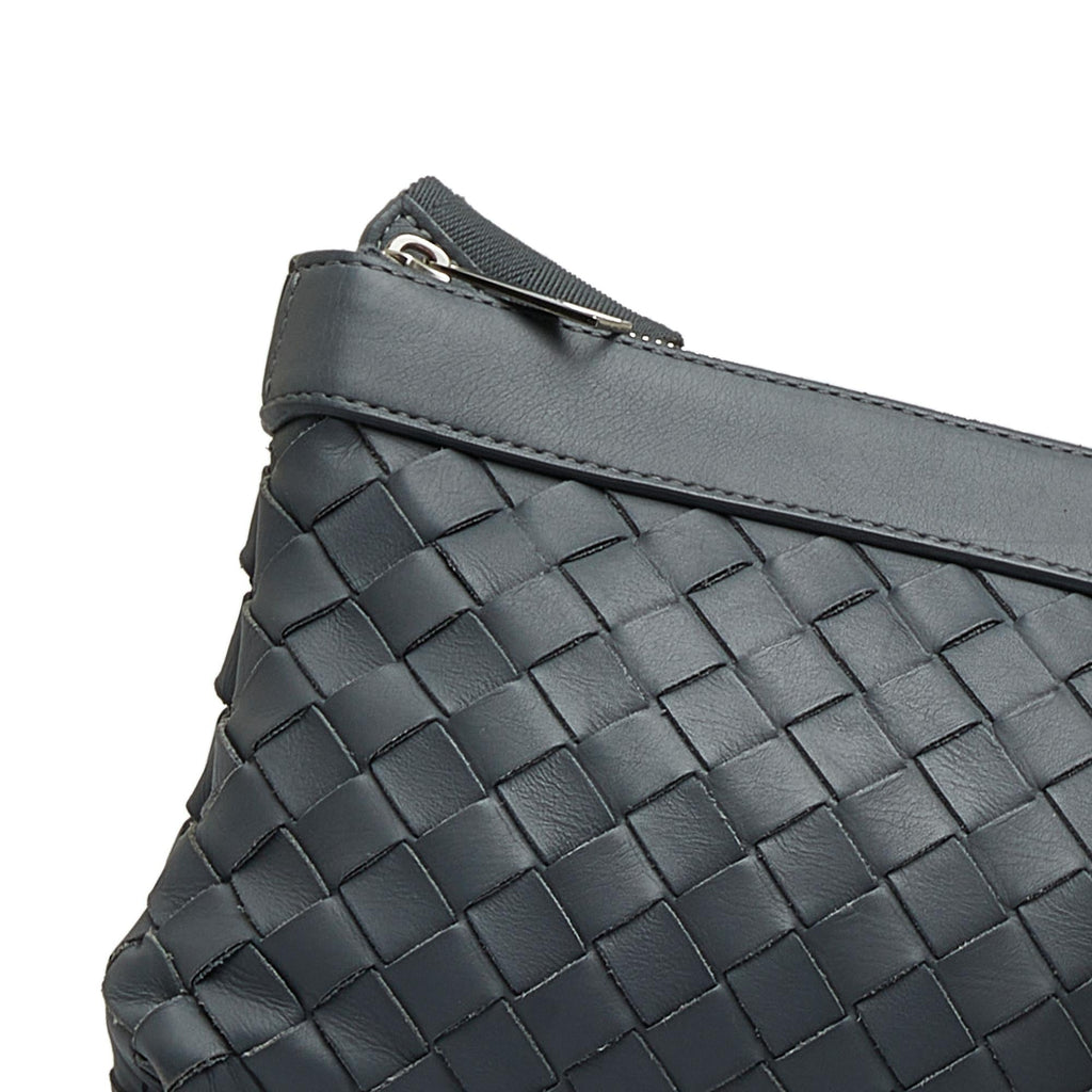 Bottega Veneta Intrecciato Duo Crossbody Bag (SHG-XOEqqw)