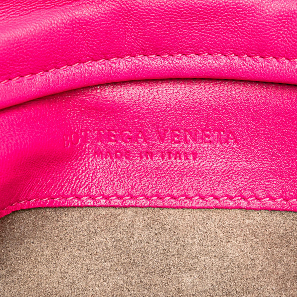 Bottega Veneta Intrecciato Flap Clutch (SHG-2qUOwB)