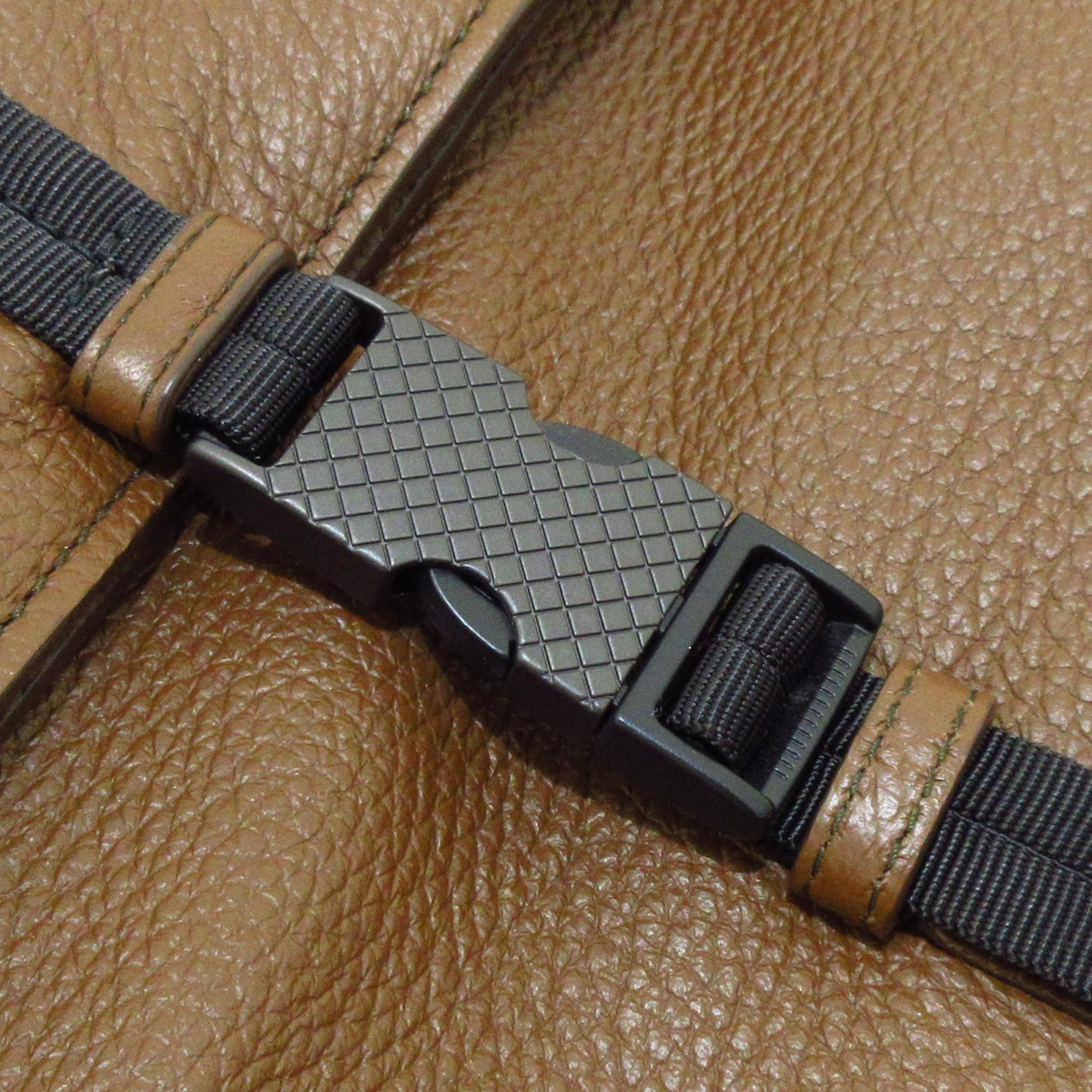 Bottega Veneta Intrecciato Fold-Over Buckle Backpack (SHG-M7fNU2)
