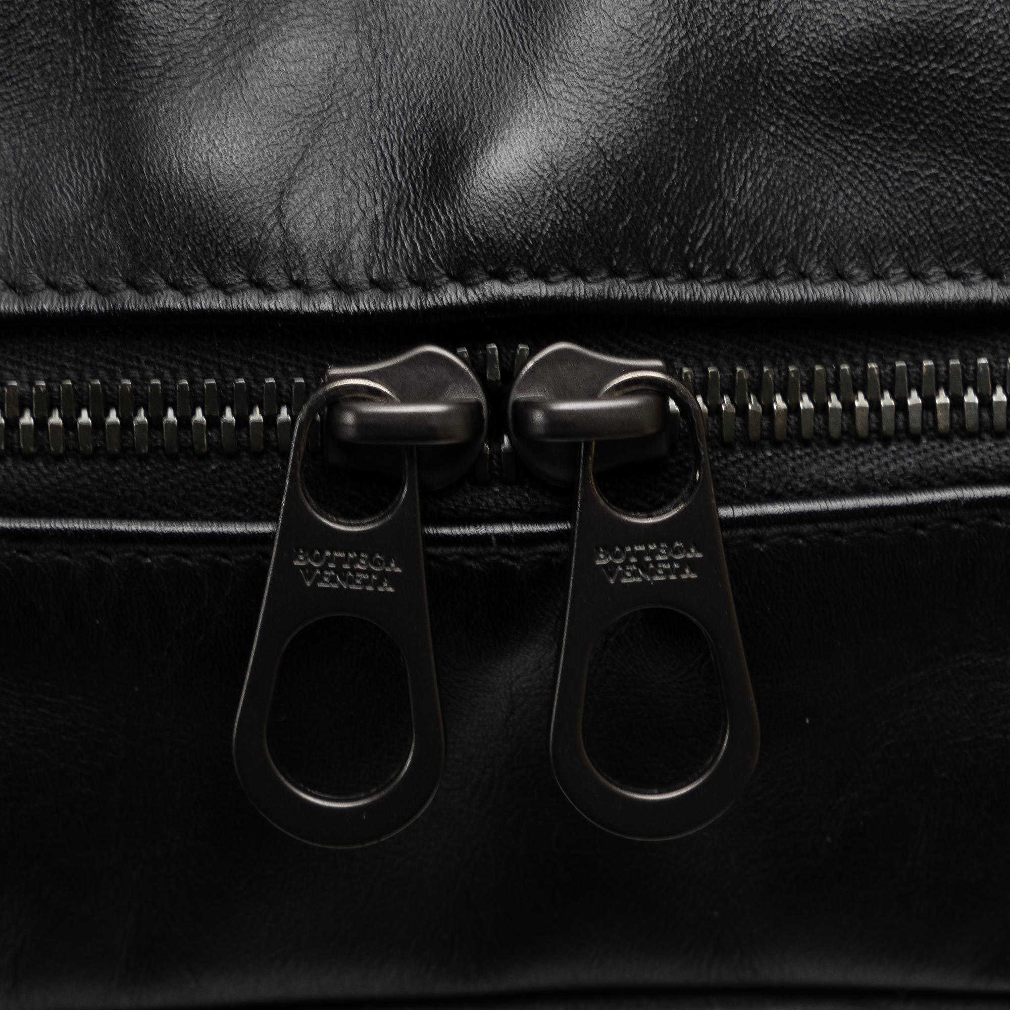 Bottega Veneta Intrecciato Handbag (SHG-V6SPdI)