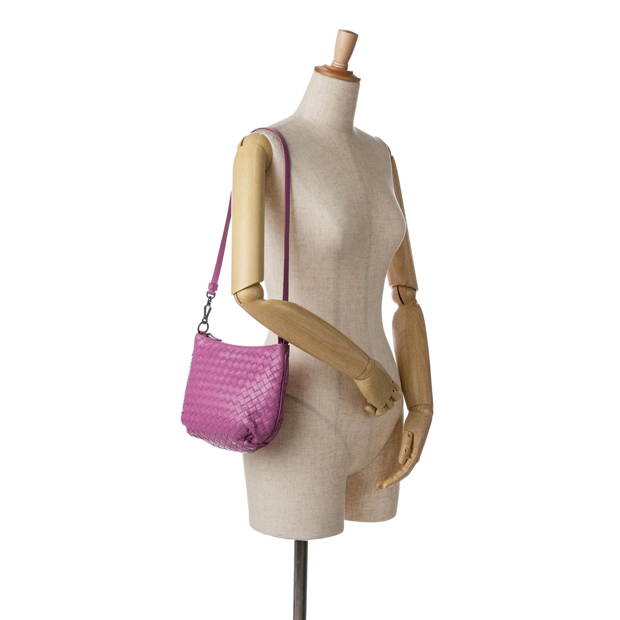 Bottega Veneta Intrecciato Hobo Bag (SHG-yfmLUe)