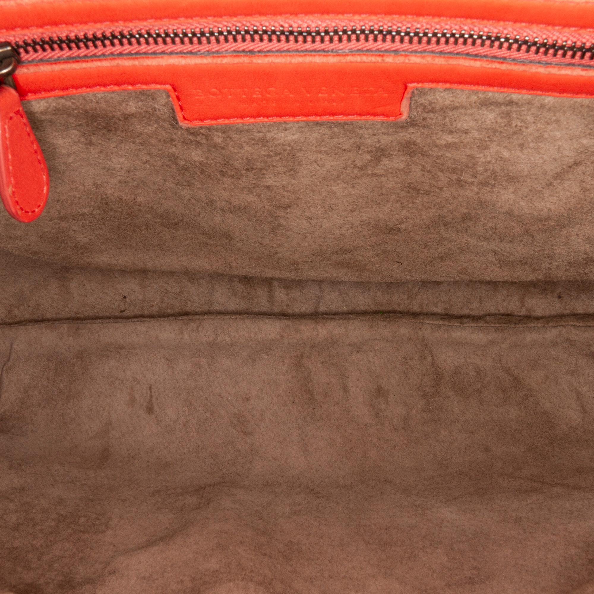 Bottega Veneta Intrecciato Hobo (SHG-mizT9e)
