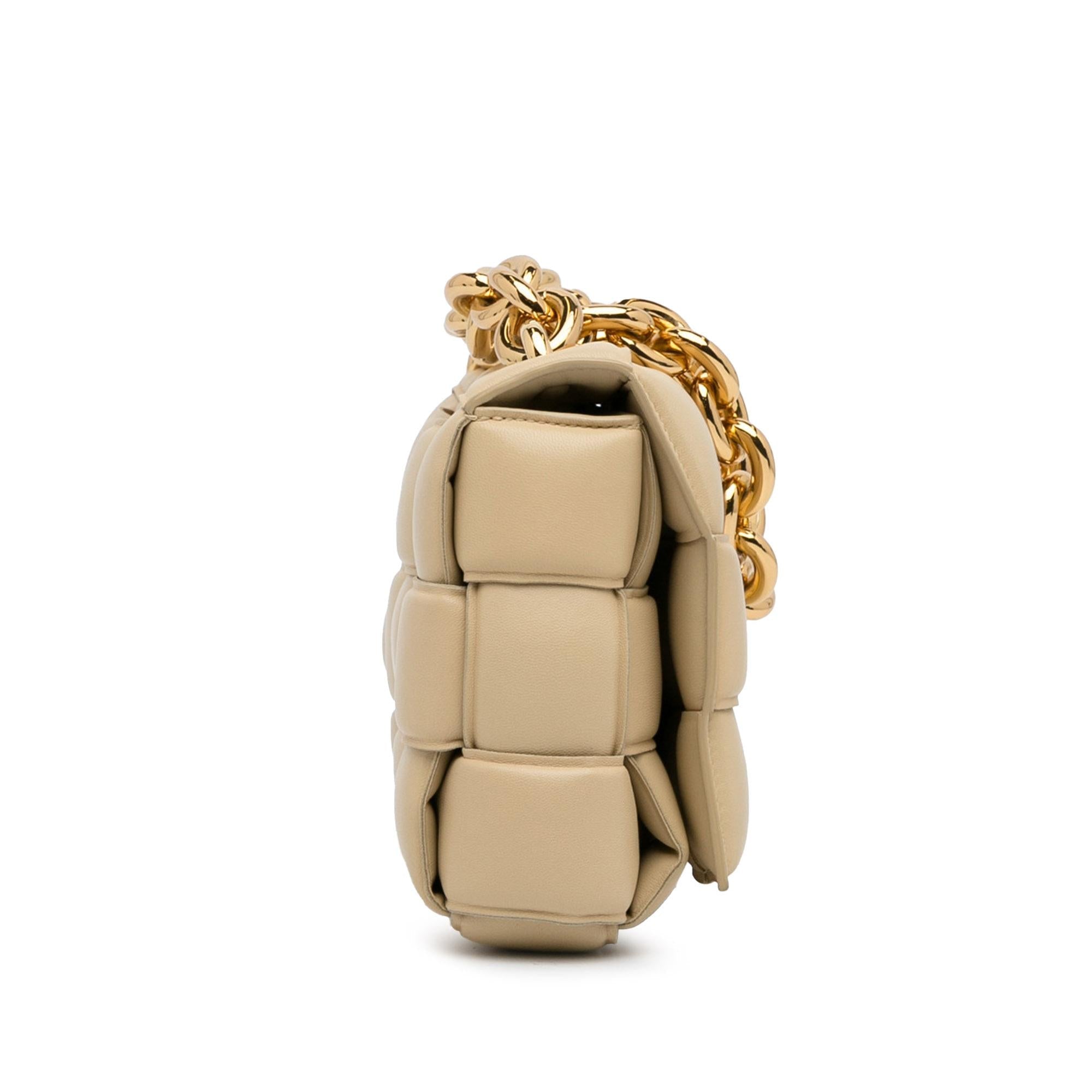 Bottega Veneta Intrecciato Lambskin Padded Chain Cassette (SHG-hg8jMi)