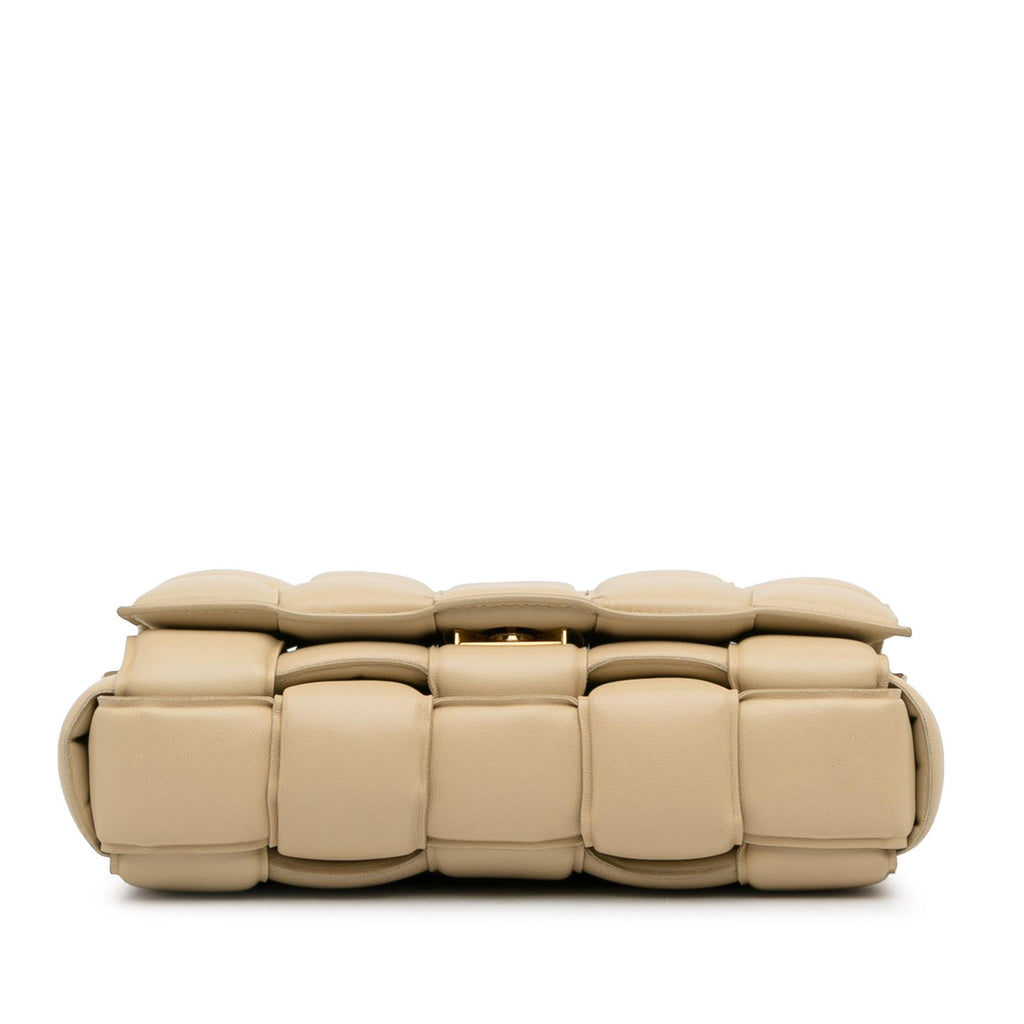 Bottega Veneta Intrecciato Lambskin Padded Chain Cassette (SHG-hg8jMi)
