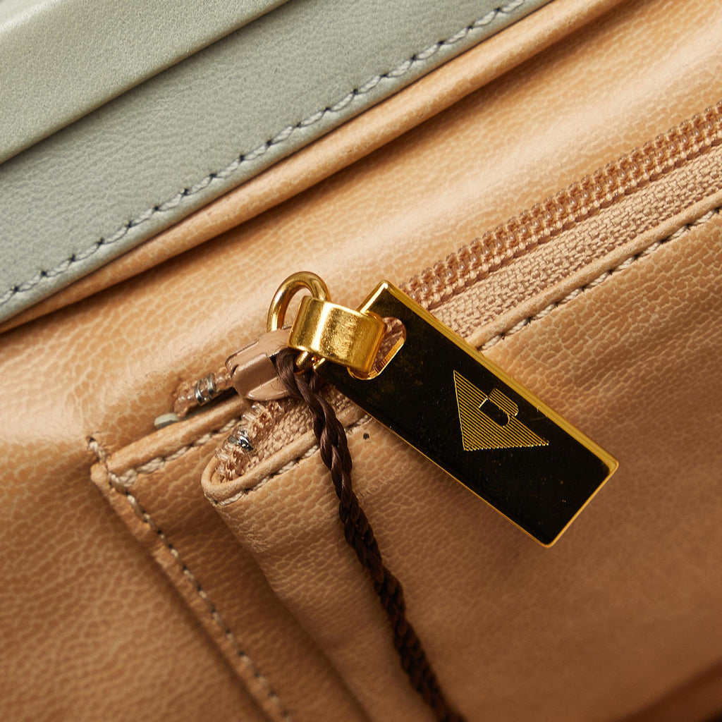 Bottega Veneta Intrecciato Leather Clutch Bag (SHG-yflJnS)