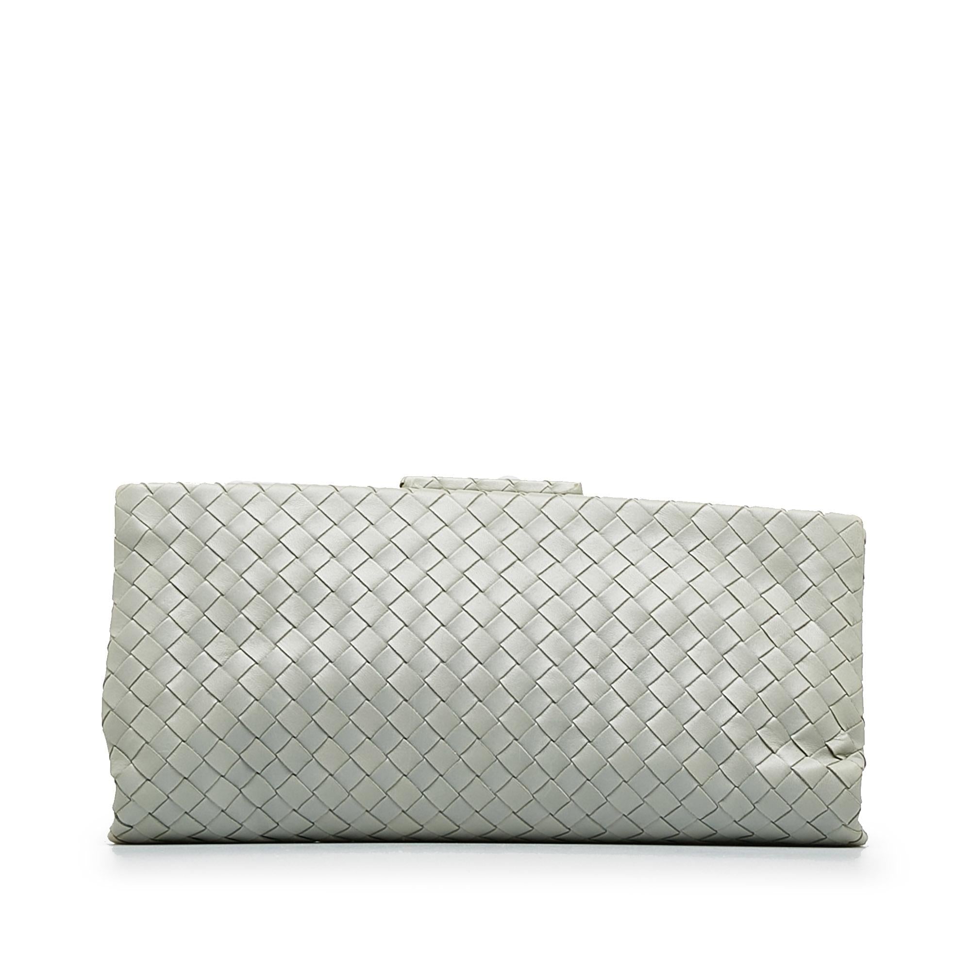Bottega Veneta Intrecciato Leather Clutch Bag (SHG-yflJnS)