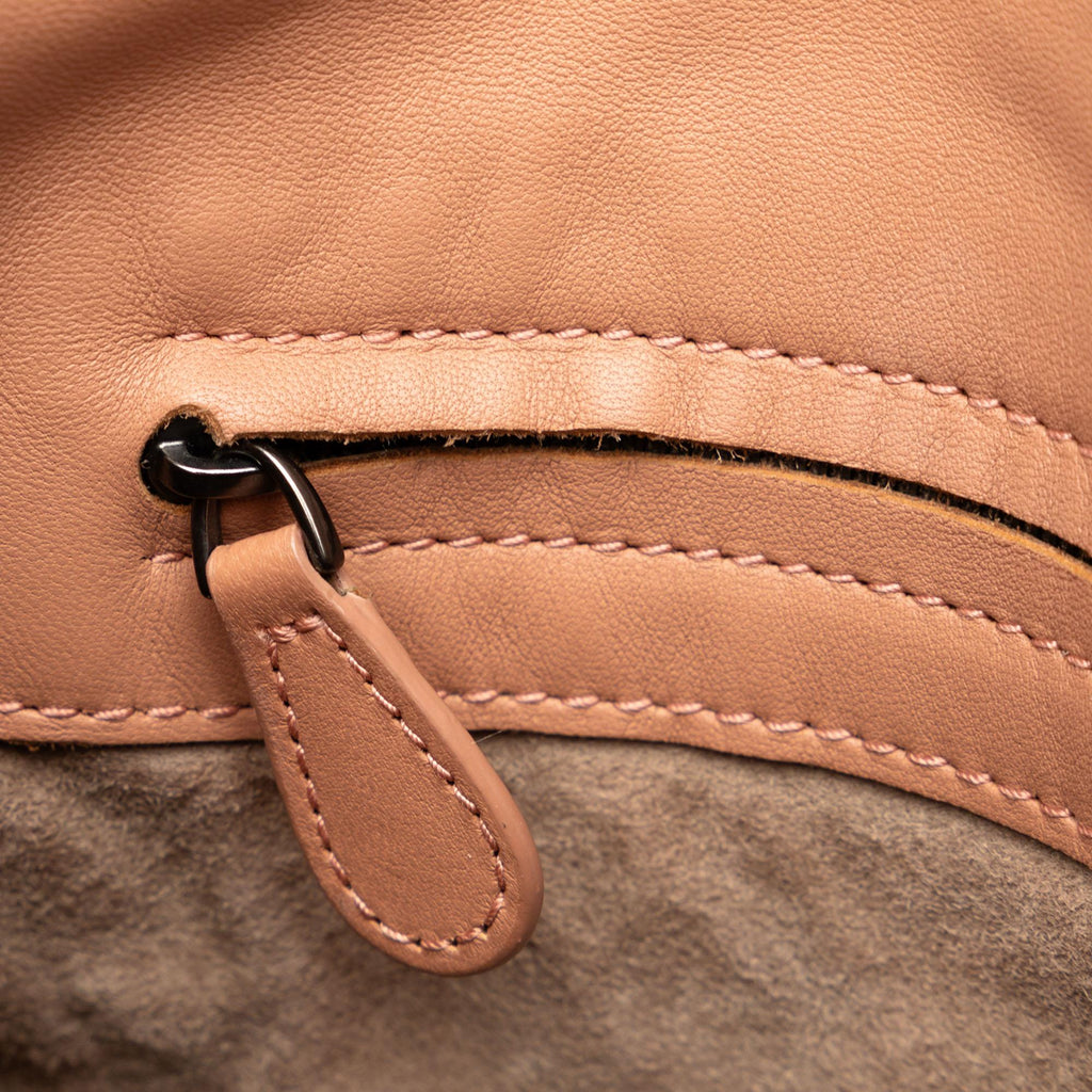 Bottega Veneta Intrecciato Loop Hobo Bag (SHG-v7SHR5)