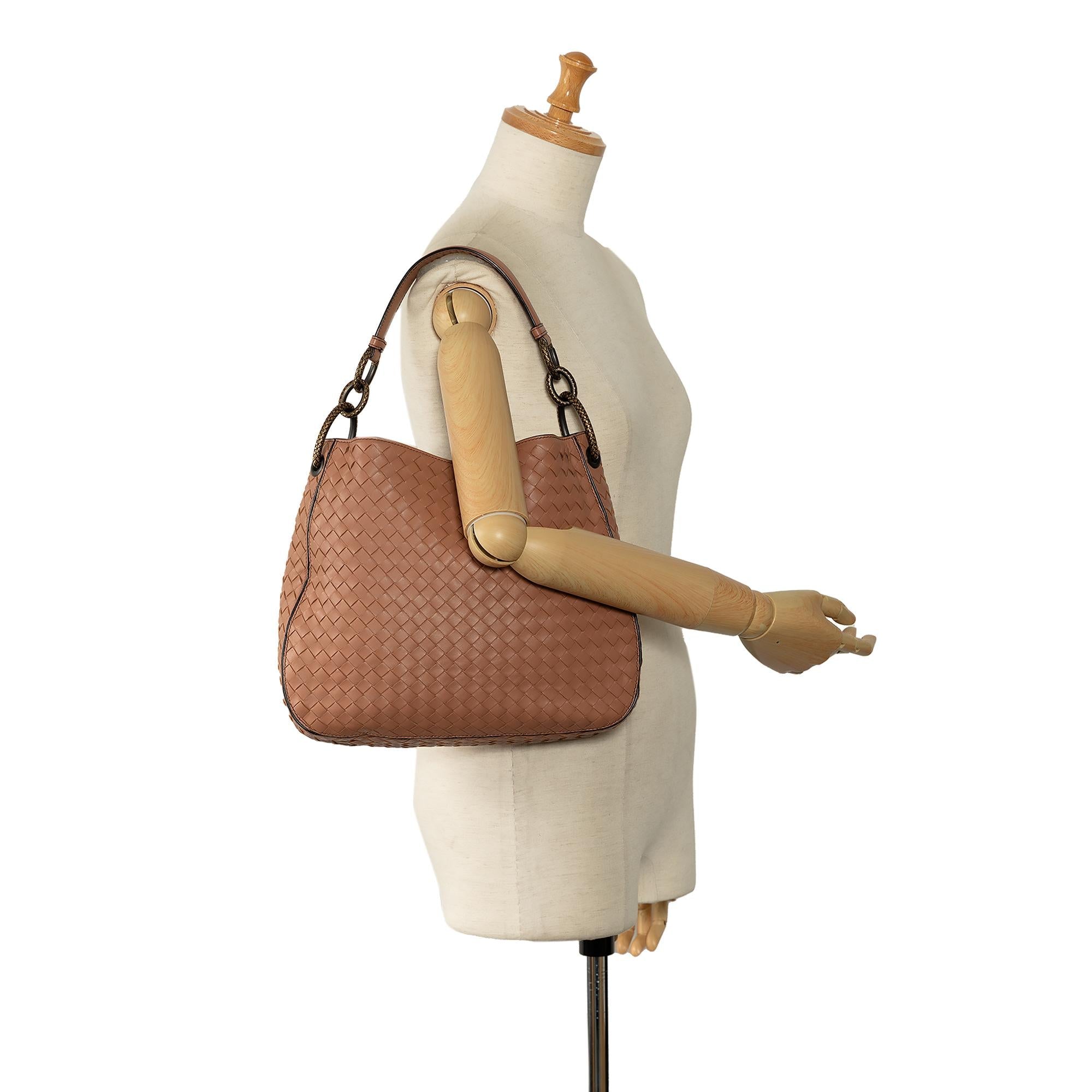 Bottega Veneta Intrecciato Loop Hobo Bag (SHG-v7SHR5)