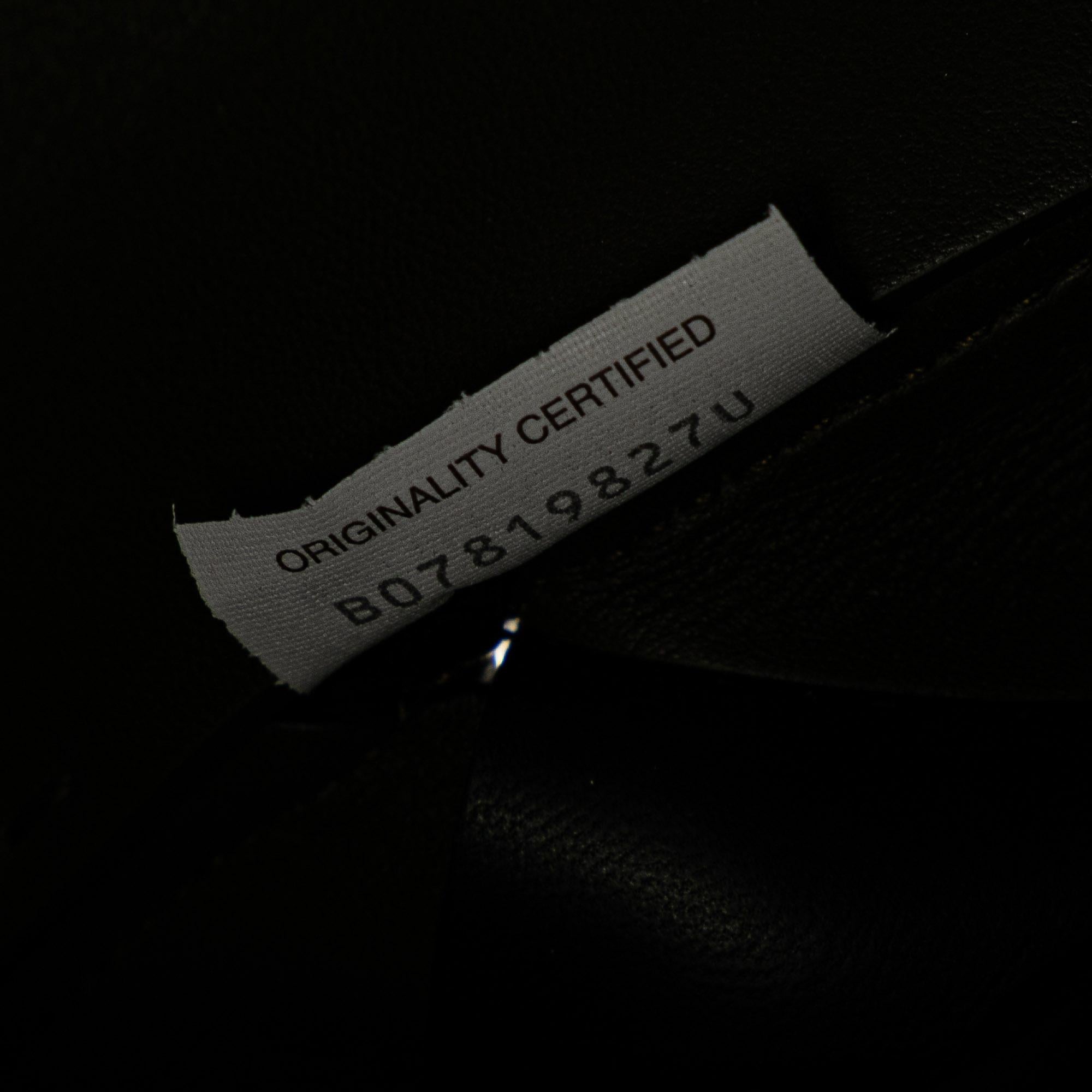 Bottega Veneta Intrecciato Maxi Cabat 30 Satchel (SHG-P7LX5h)