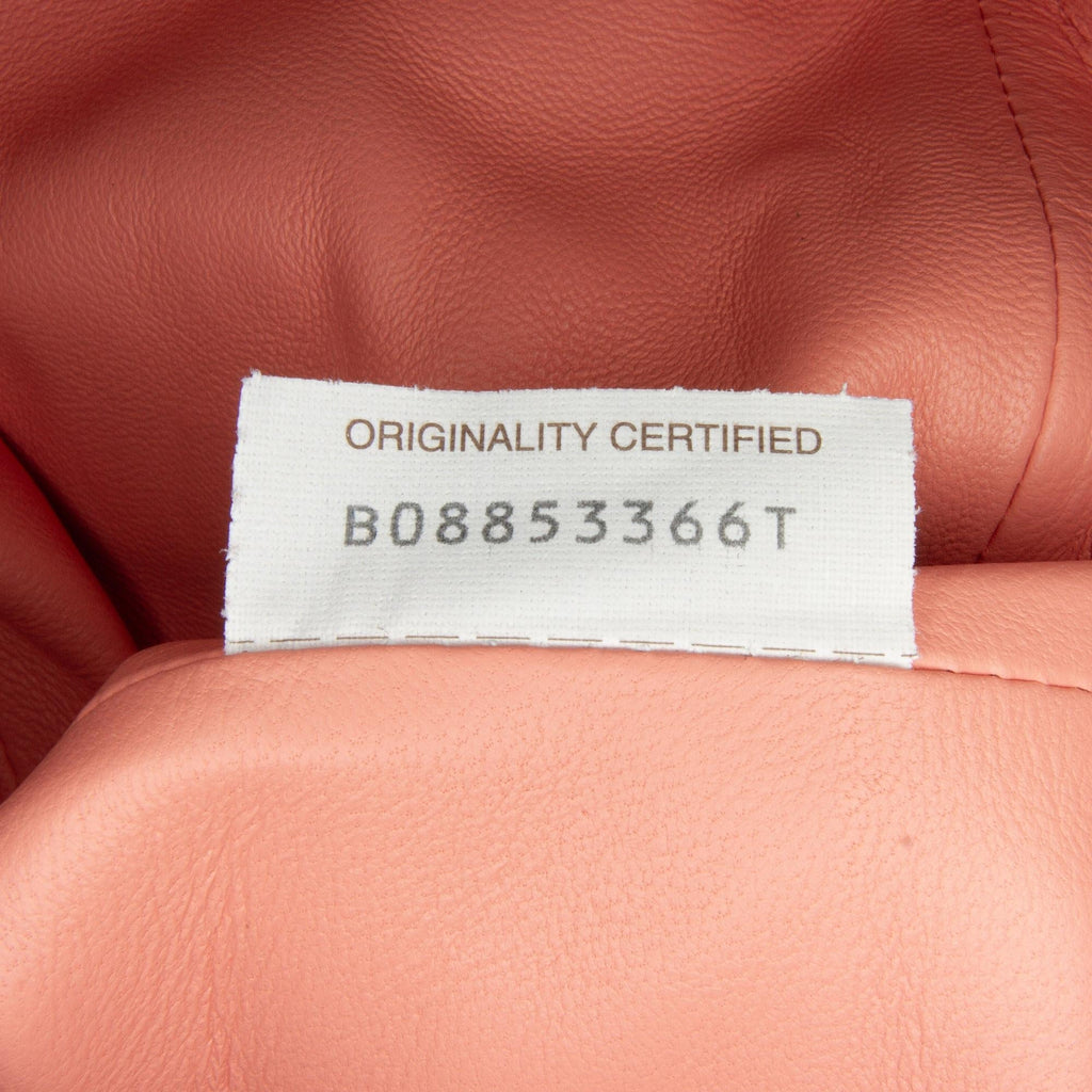 Bottega Veneta Intrecciato Maxi The Pouch (SHG-yVEbci)