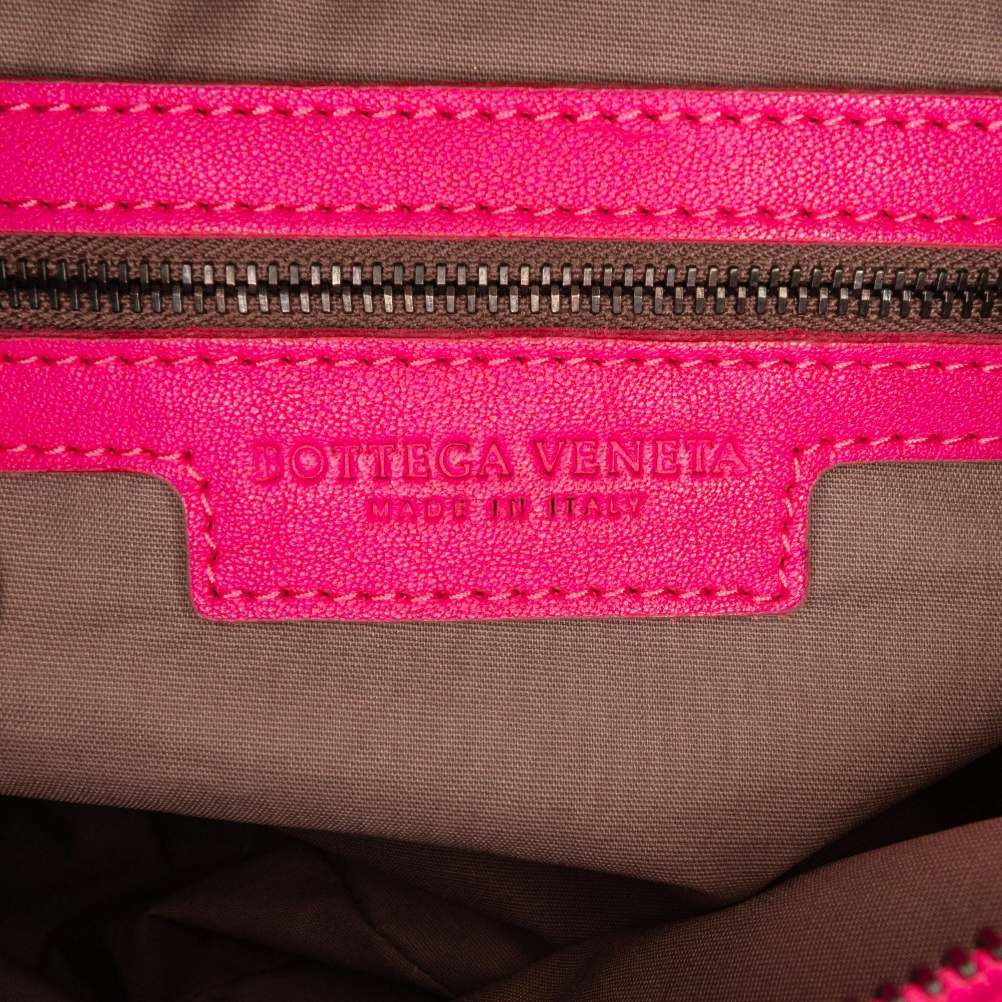 Bottega Veneta Intrecciato Messenger Bag (SHG-RhuJXc)