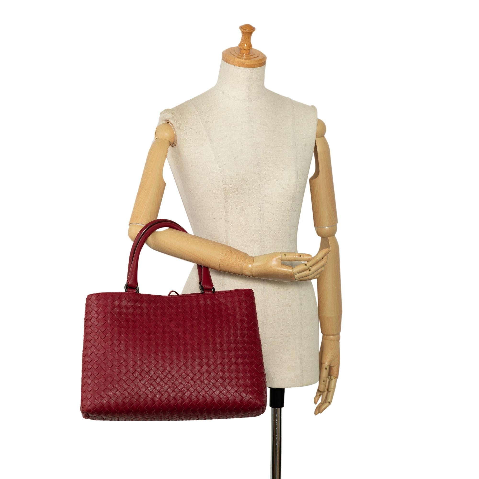 Bottega Veneta Intrecciato Milano Tote (SHG-zugMnj)