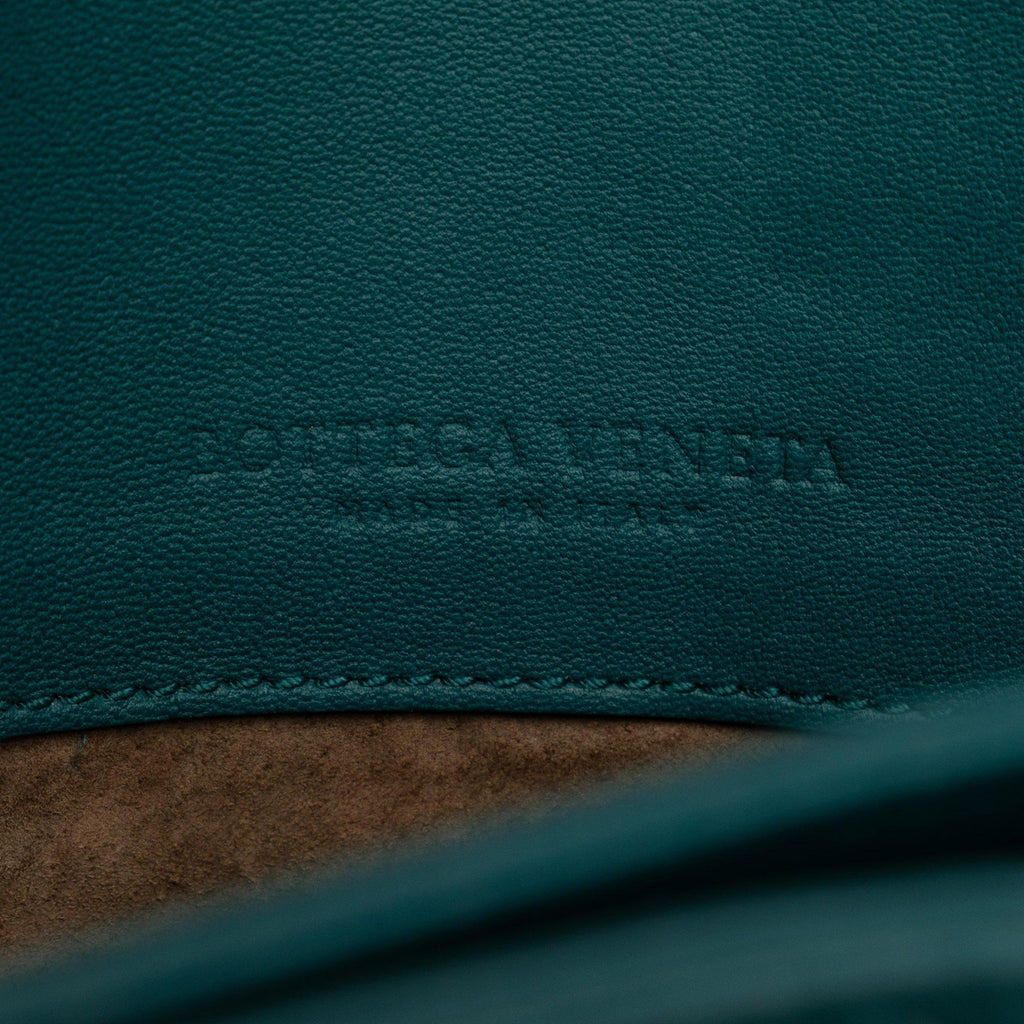 Bottega Veneta Intrecciato Milano Tote (SHG-Mfyex9)