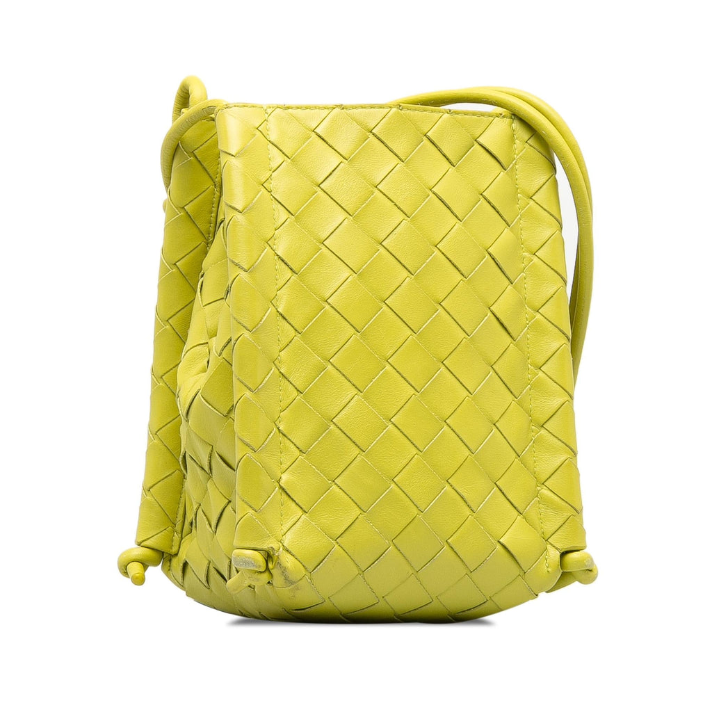 Bottega Veneta Intrecciato Mini Knot Bucket Bag (SHG-0MANrB)