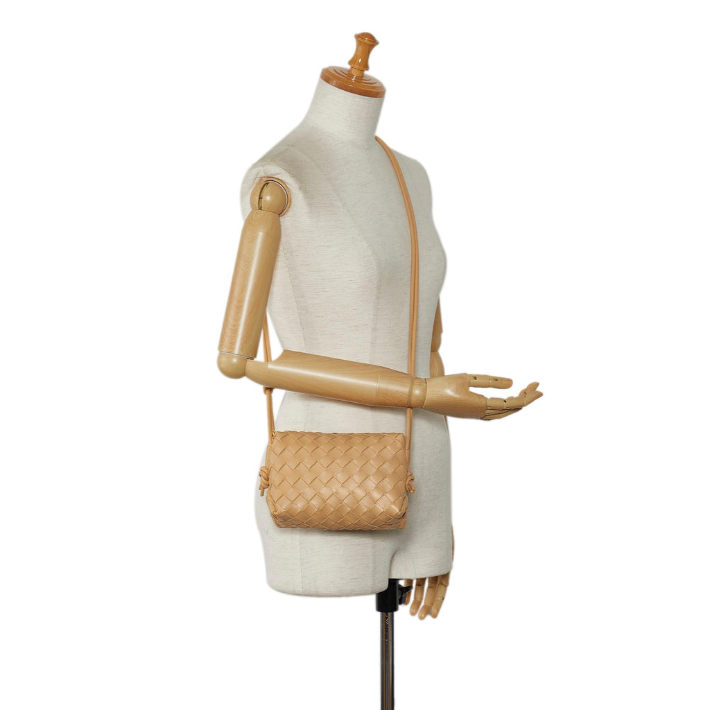 Bottega Veneta Intrecciato Mini Loop (SHG-N61xJg)