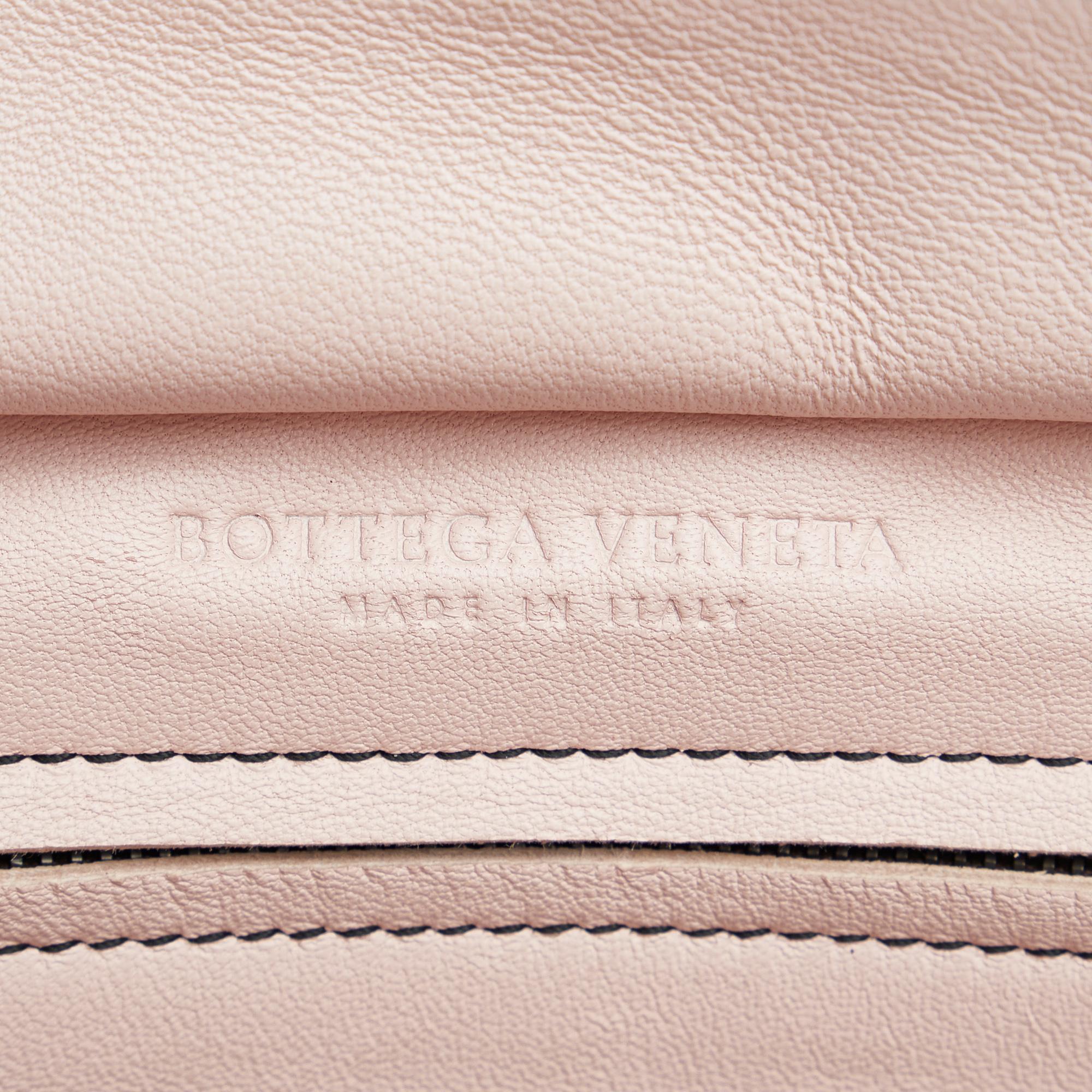 Bottega Veneta Intrecciato Monaco Bag (SHG-2B6Lb1)