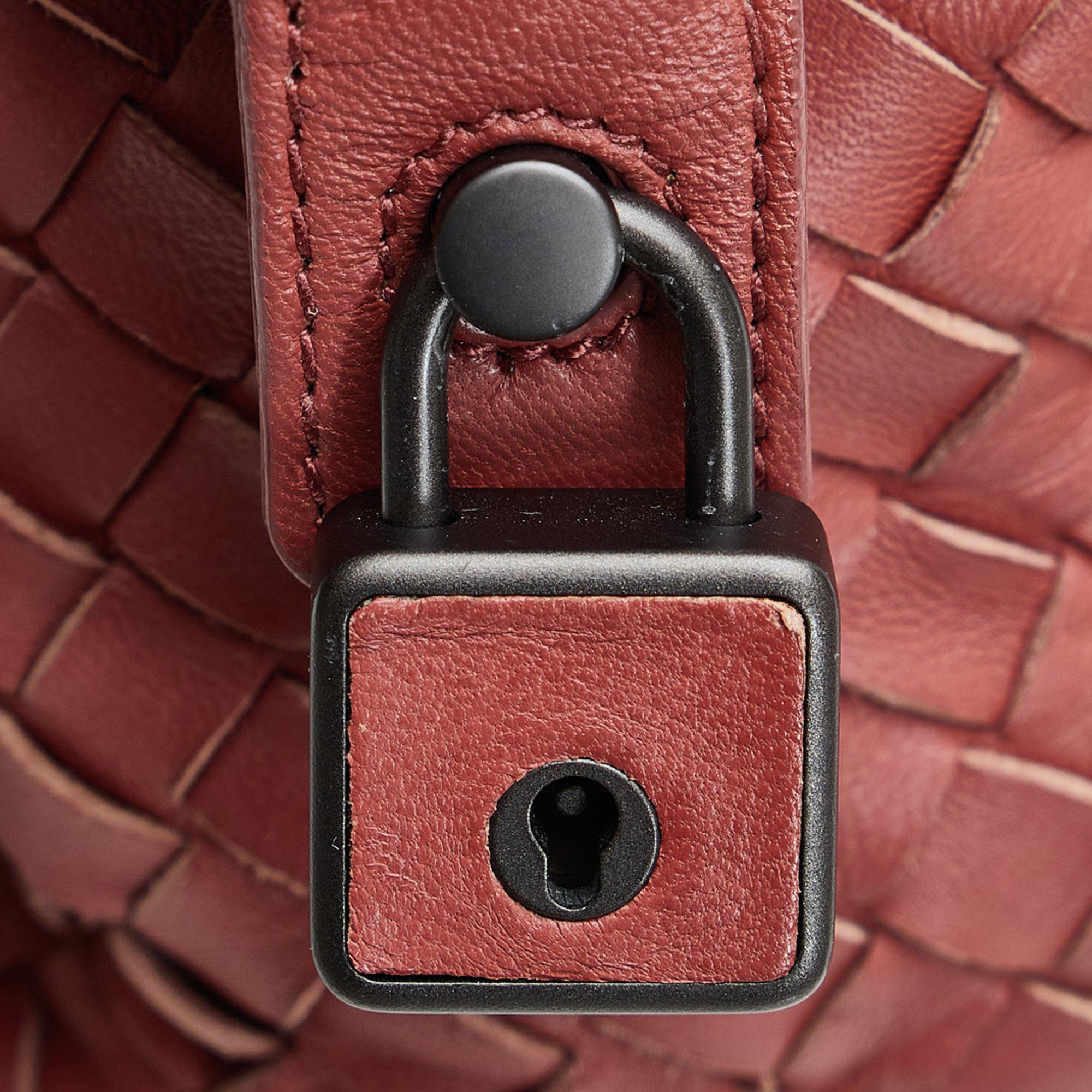 Bottega Veneta Intrecciato Montaigne (SHG-HfcnKN)