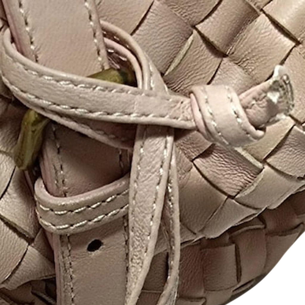 Bottega Veneta Intrecciato Montaigne (SHG-yWlxaG)