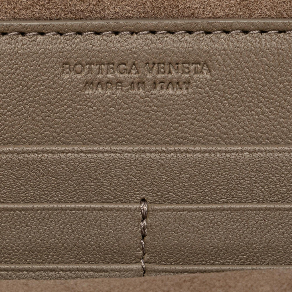 Bottega Veneta Intrecciato Nappa Biletto Wallet on Chain (SHG-dOzzWj)