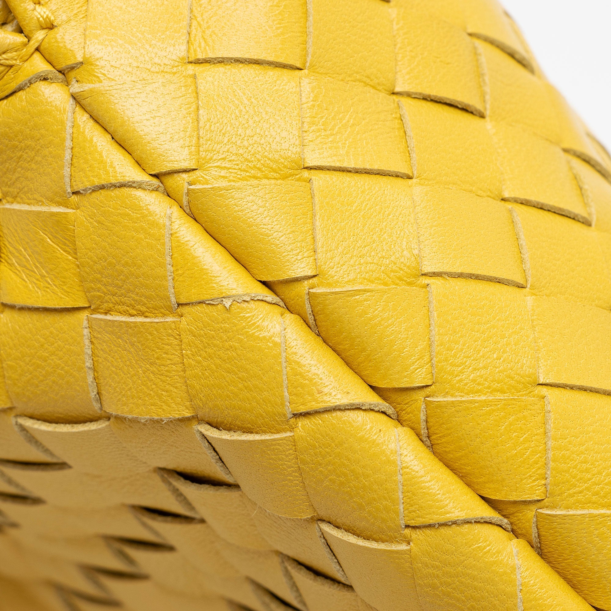 Bottega Veneta Intrecciato Nappa Bulb Shoulder Bag (SHF-0iUWsy)