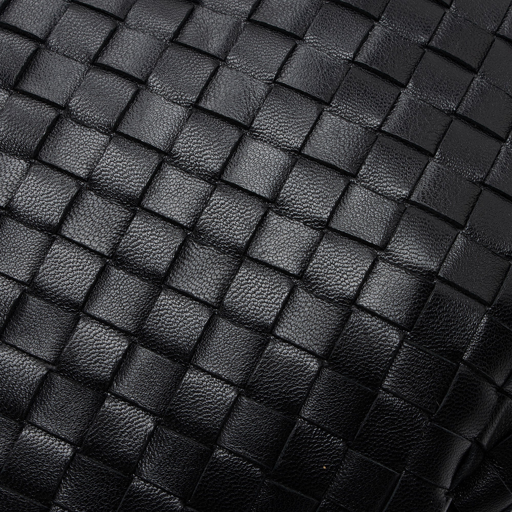 Bottega Veneta Intrecciato Nappa Bulb Shoulder Bag (SHF-gt3xW5)