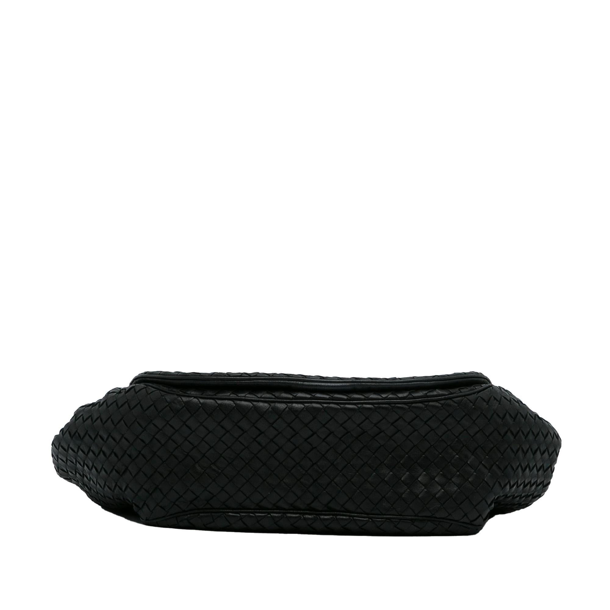 Bottega Veneta Intrecciato Nappa Crossbody Bag (SHG-neq37L)