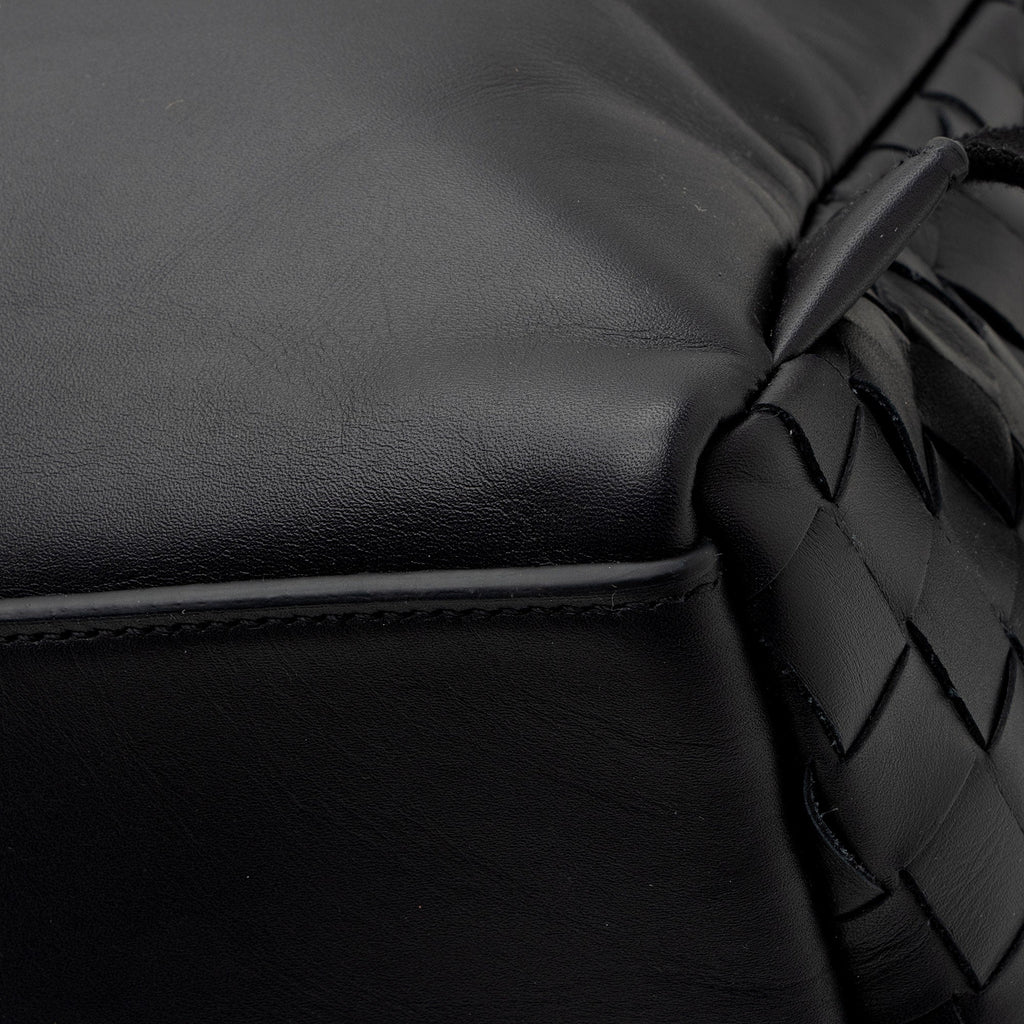 Bottega Veneta Intrecciato Nappa Front Pocket Medium Backpack (SHF-RpBOnW)