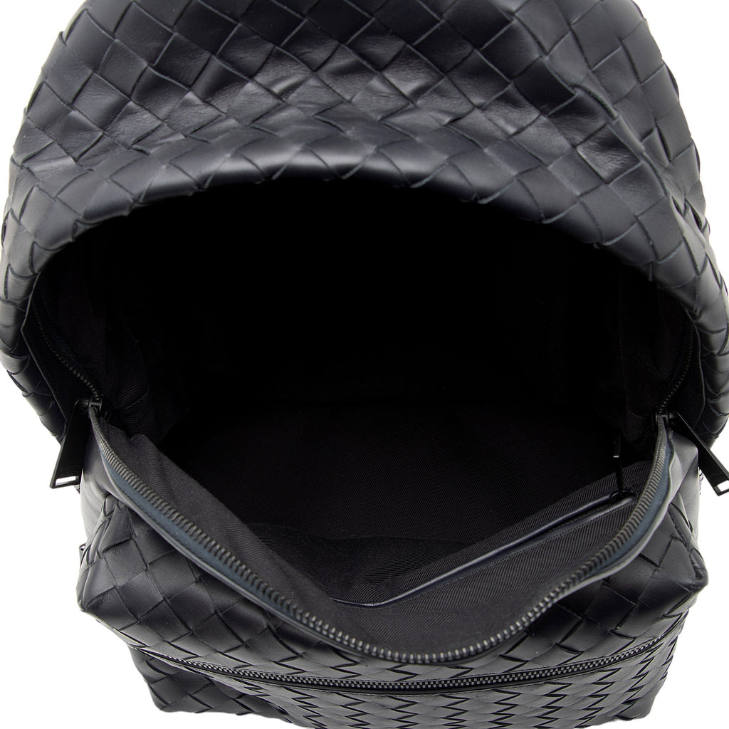 Bottega Veneta Intrecciato Nappa Front Pocket Medium Backpack (SHF-RpBOnW)