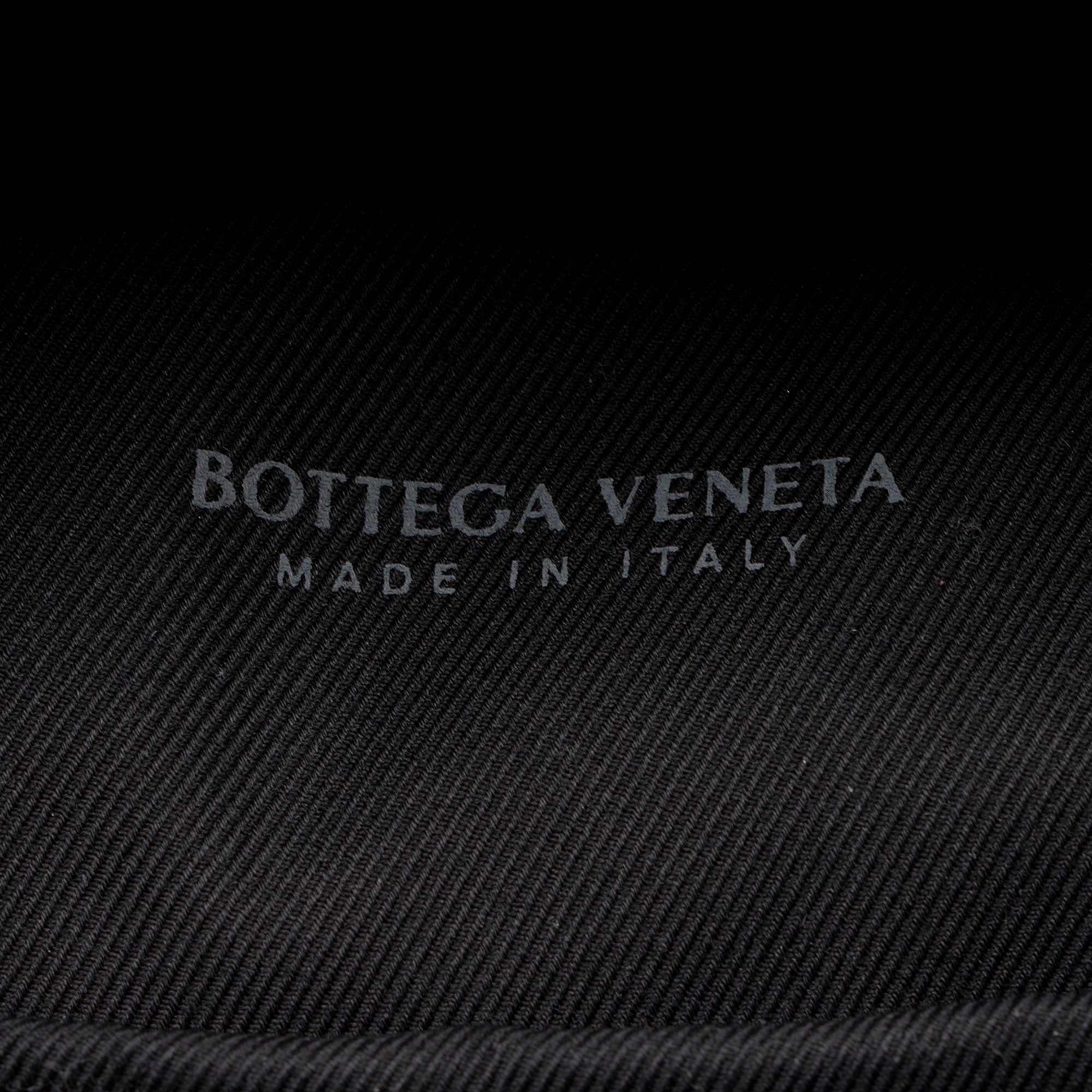 Bottega Veneta Intrecciato Nappa Front Pocket Medium Backpack (SHF-RpBOnW)