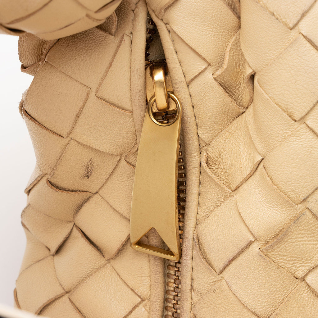 Bottega Veneta Intrecciato Nappa Jodie Mini Bag (SHF-4yvDlw)