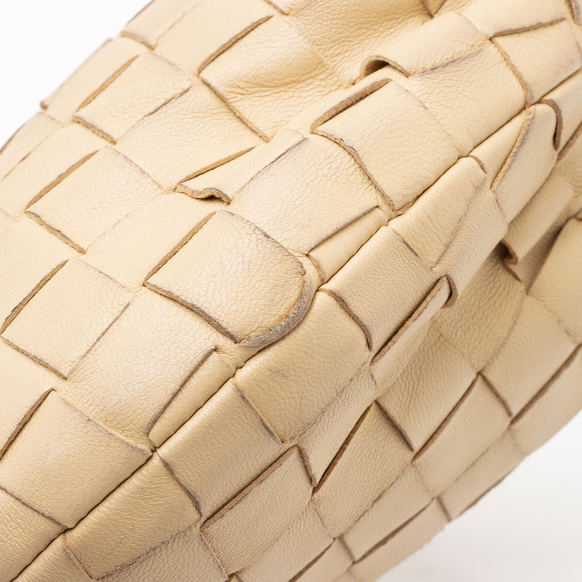 Bottega Veneta Intrecciato Nappa Jodie Mini Bag (SHF-4yvDlw)