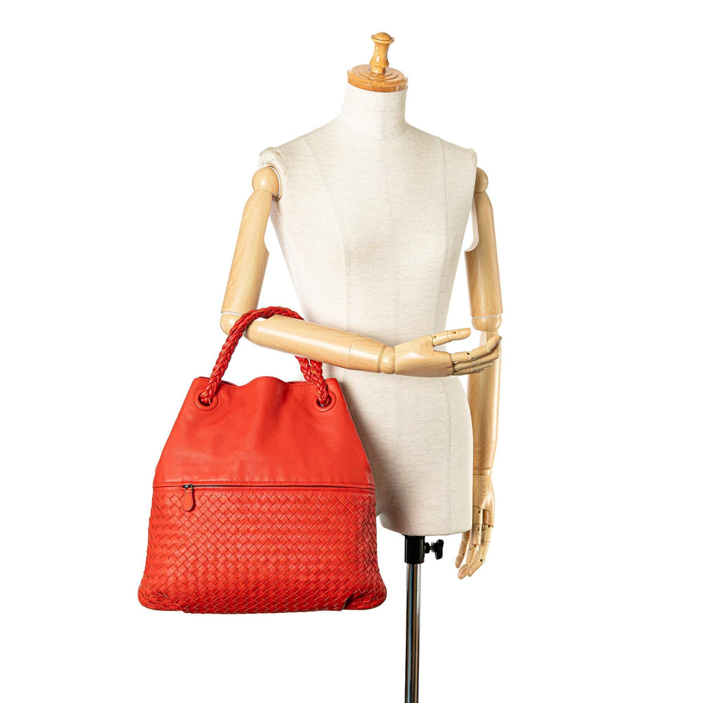 Bottega Veneta Intrecciato Nappa Julie Tote (SHG-pYQtKT)