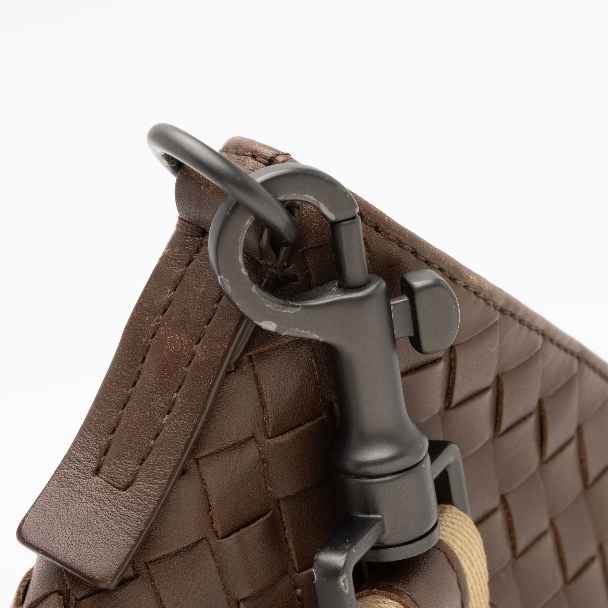 Bottega Veneta Intrecciato Nappa Large Messenger (SHF-8L6sHp)