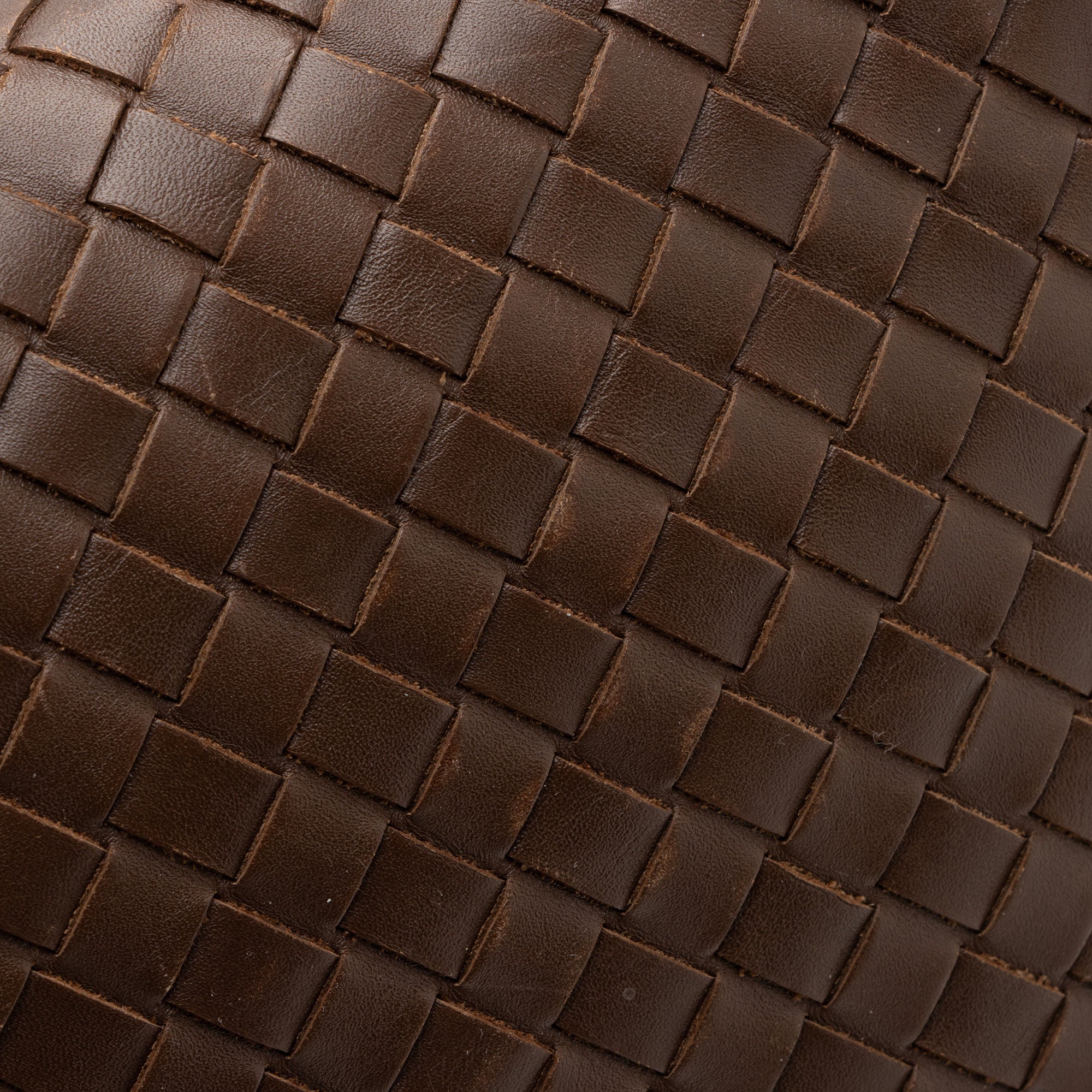 Bottega Veneta Intrecciato Nappa Large Messenger (SHF-8L6sHp)