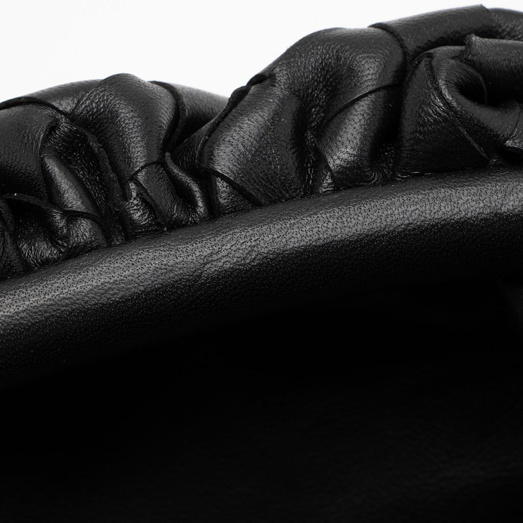 Bottega Veneta Intrecciato Nappa Leather The Pouch Mini Clutch (SHF-ZxdcNO)