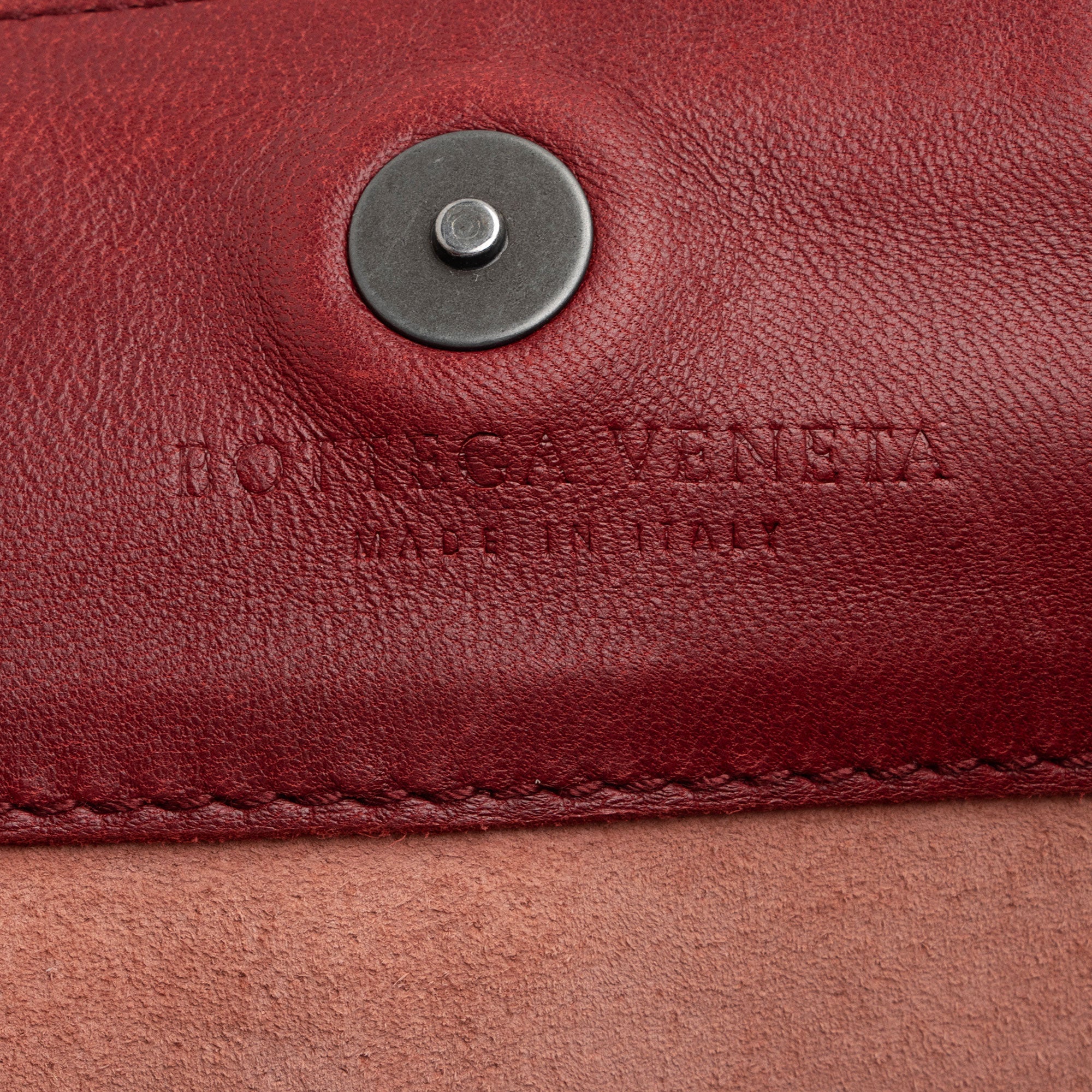 Bottega Veneta Intrecciato Nappa Montaigne Satchel (SHF-CMvIGO)