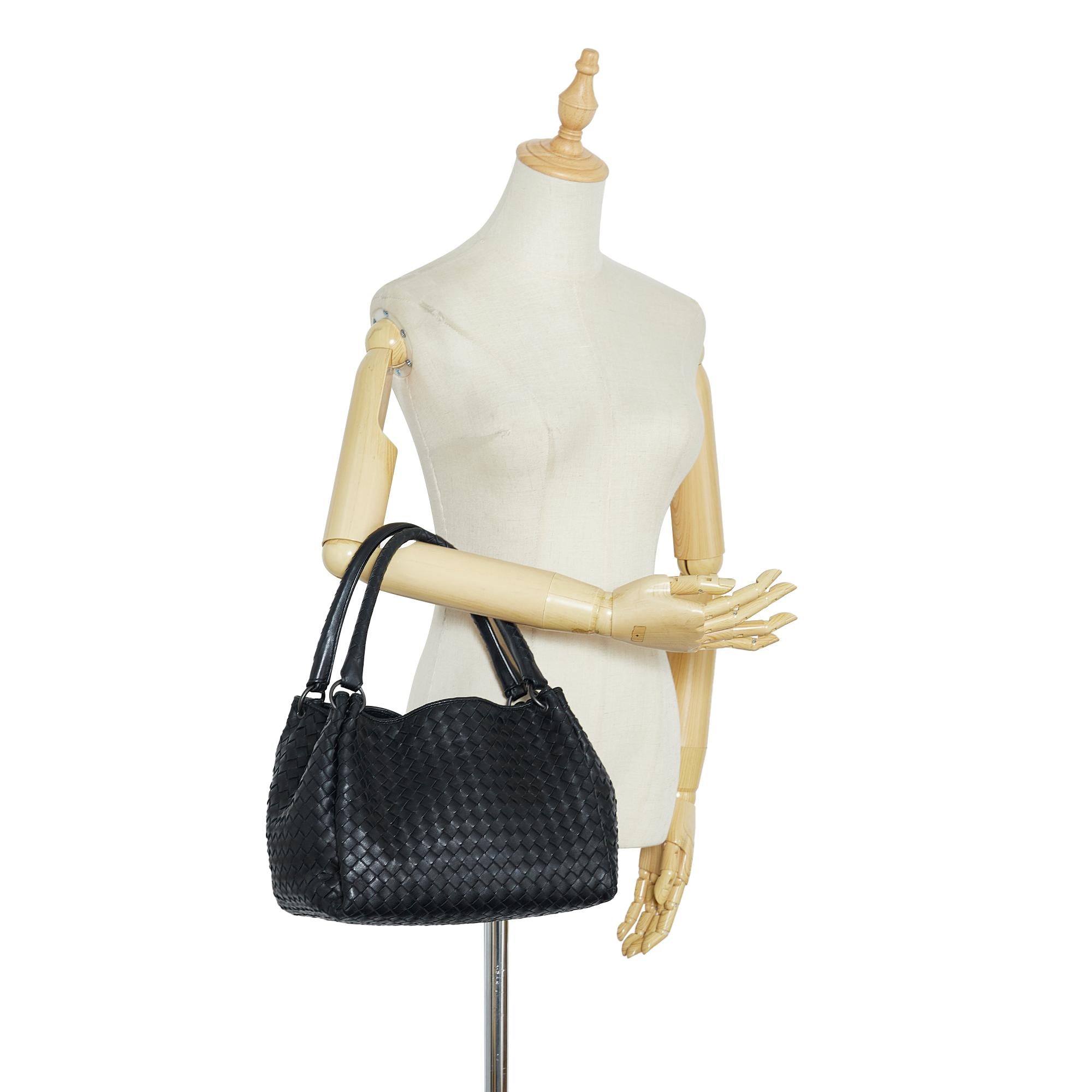 Bottega Veneta Intrecciato Nappa Parachute Tote Bag (SHG-wffmEl)