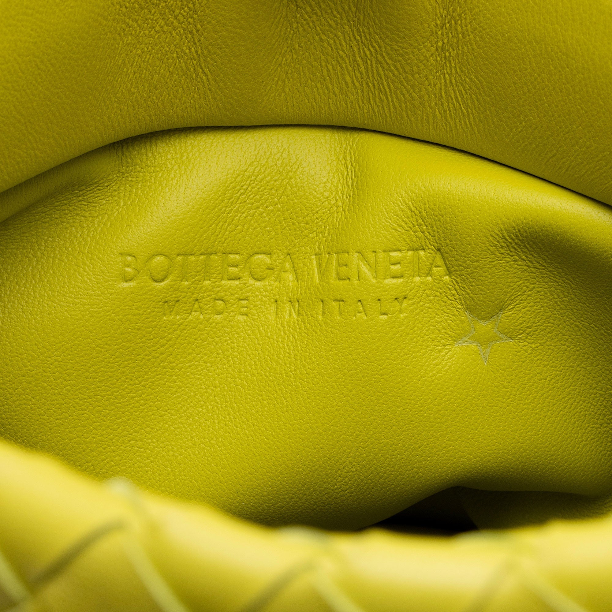 Bottega Veneta Intrecciato Nappa The Fold Crossbody (SHF-FmTNDh)