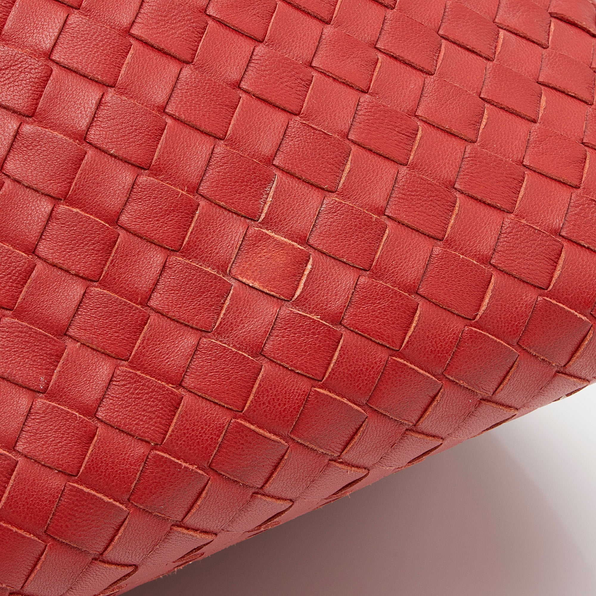 Bottega Veneta Intrecciato Nappa Tote (SHF-q3F7ot)