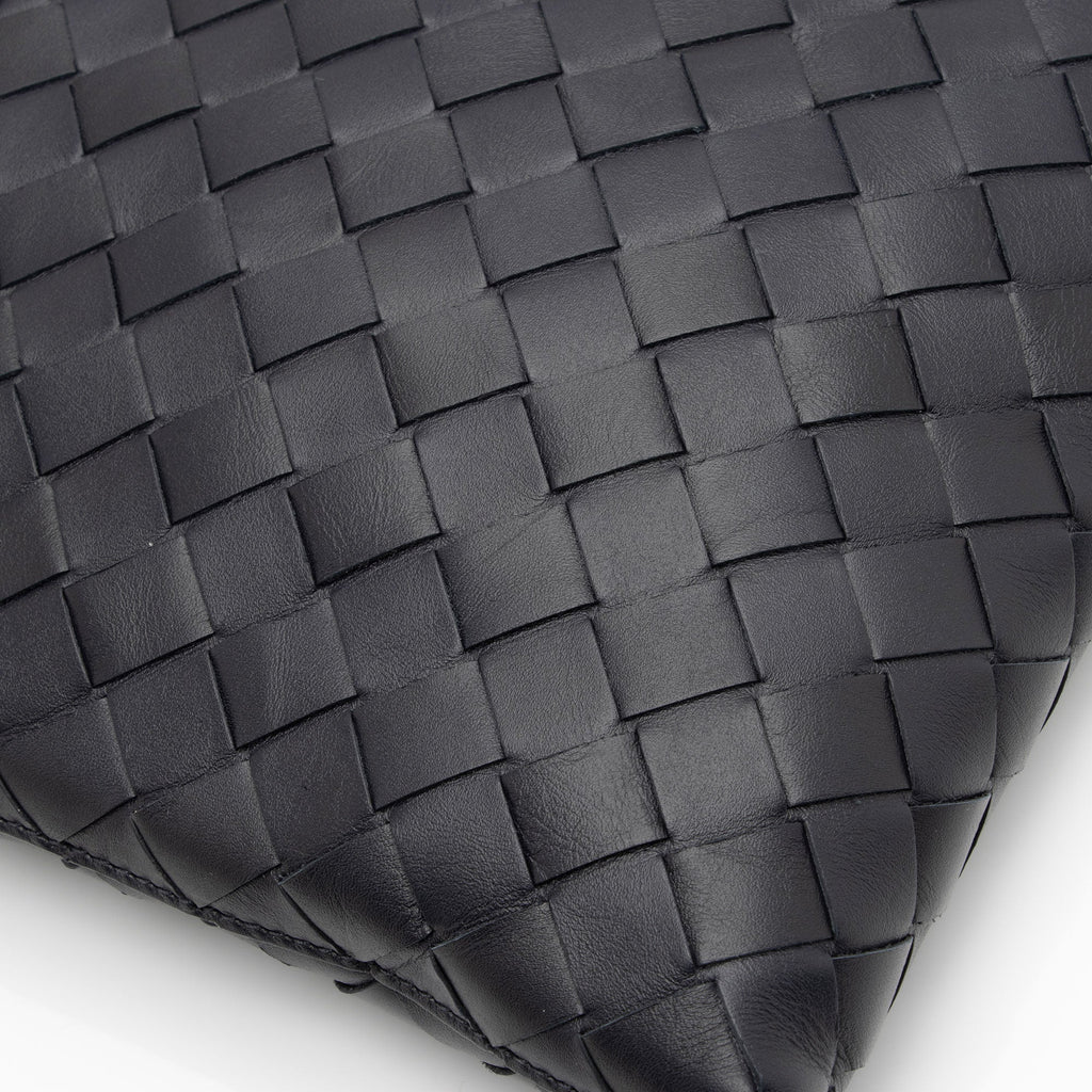 Bottega Veneta Intrecciato Nappa VN Crossbody (SHF-jWRMHs)