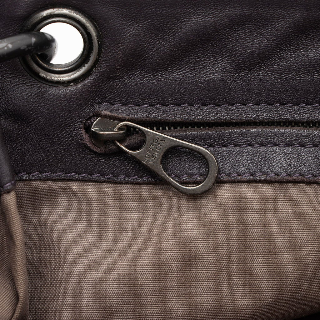 Bottega Veneta Intrecciato Nappa VN Messenger (SHF-hB4xyD)