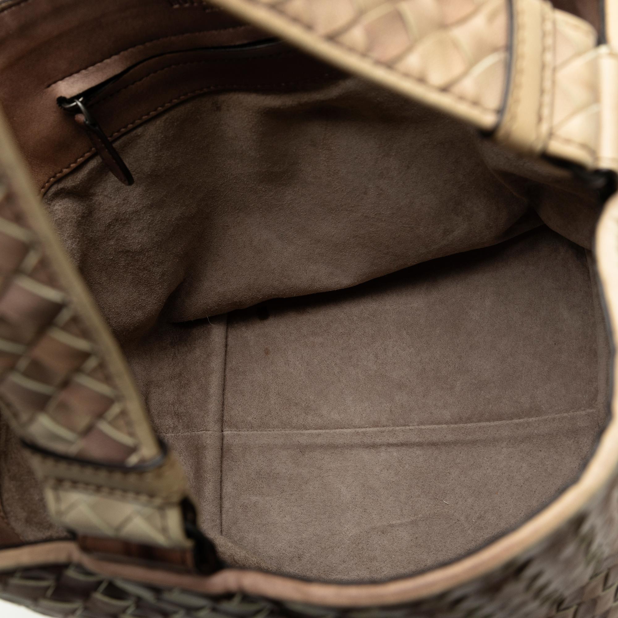 Bottega Veneta Intrecciato Nuance Bucket (SHG-NzXJNR)