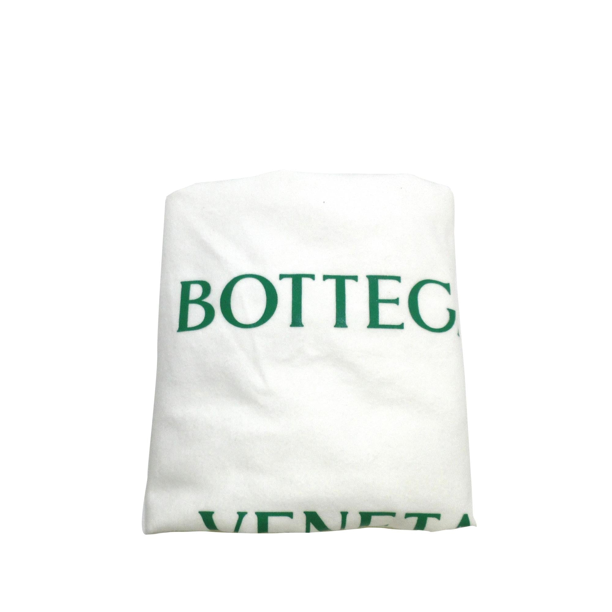 Bottega Veneta Intrecciato Padded Cassette (SHG-ZgXMHL)