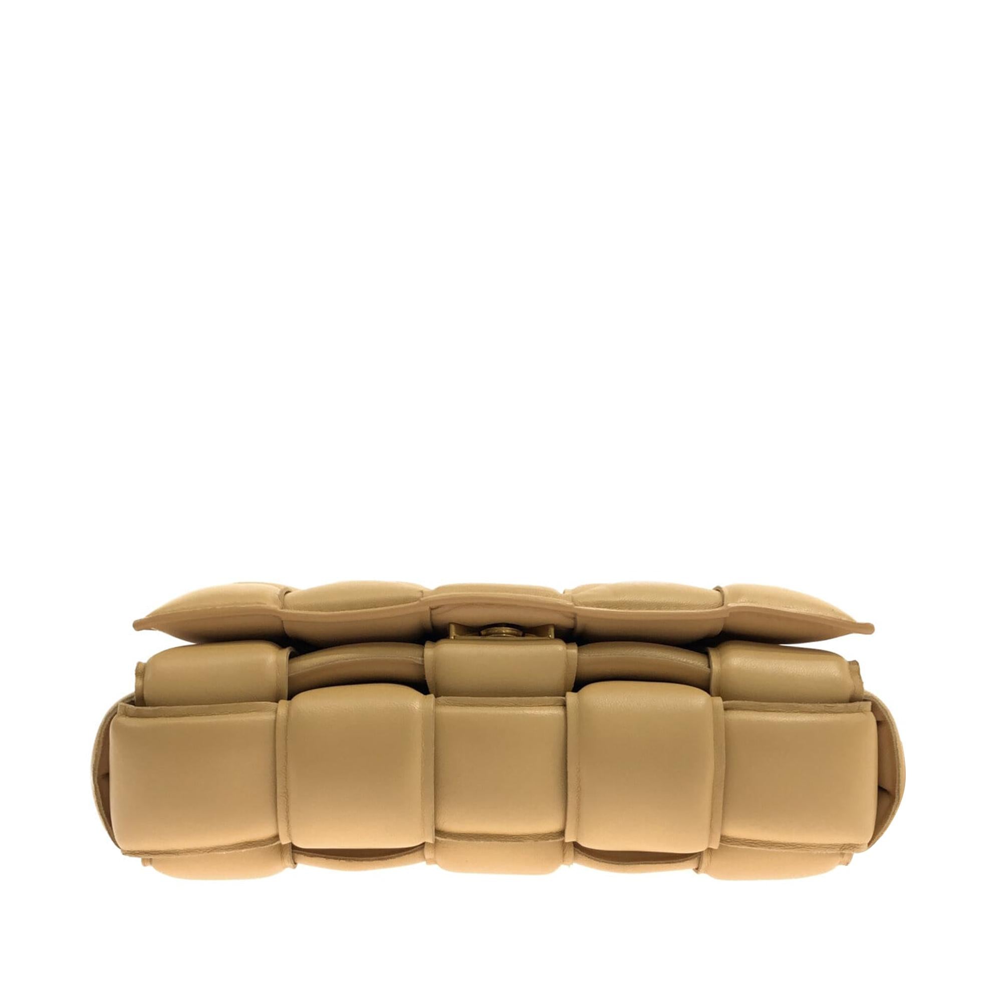 Bottega Veneta Intrecciato Padded Cassette (SHG-1bRinx)