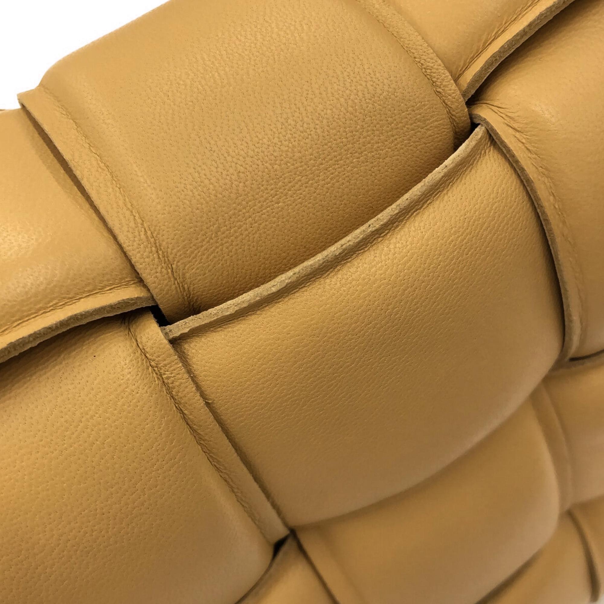 Bottega Veneta Intrecciato Padded Cassette (SHG-1bRinx)