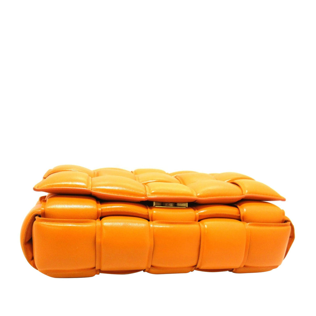 Bottega Veneta Intrecciato Padded Cassette (SHG-JUdhEA)
