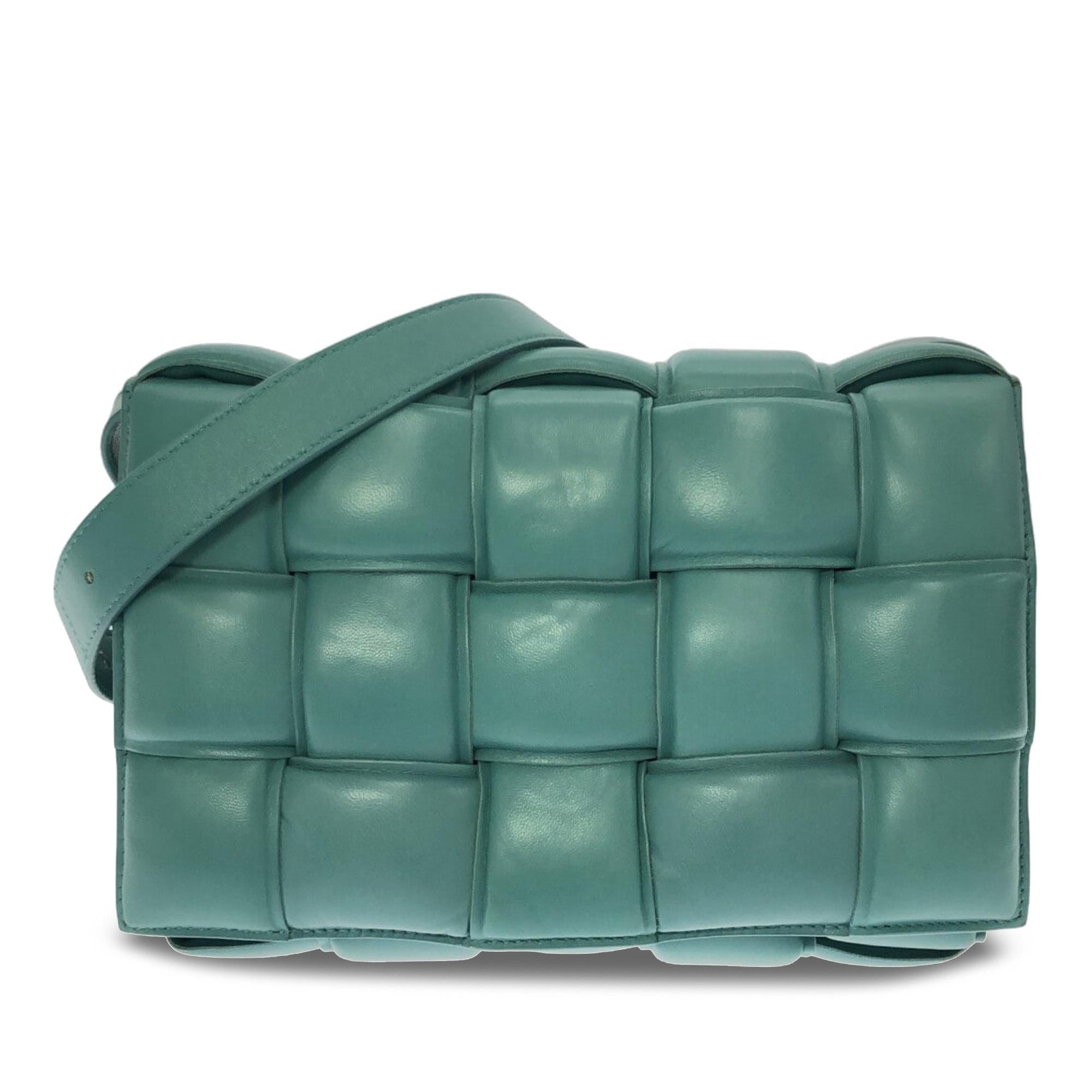 Bottega Veneta Intrecciato Padded Cassette (SHG-hZ8kNK)