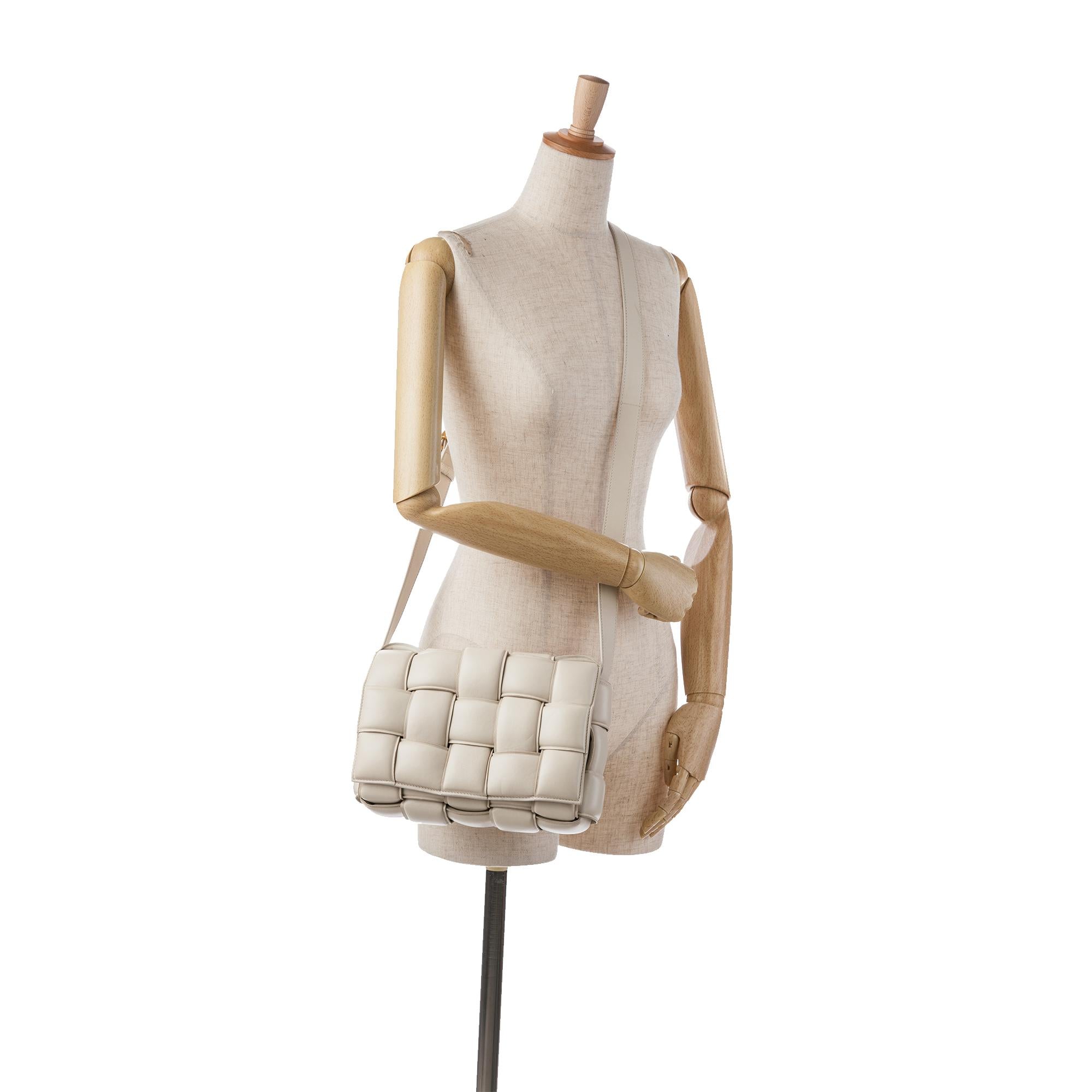 Bottega Veneta Intrecciato Padded Cassette (SHG-wuE9TW)