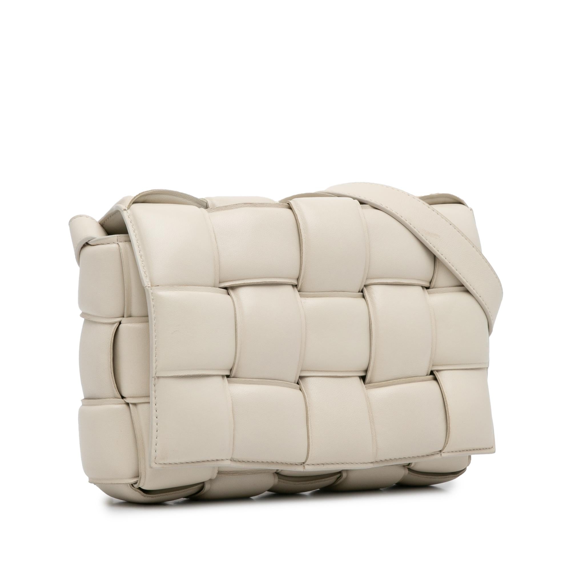 Bottega Veneta Intrecciato Padded Cassette (SHG-wuE9TW)